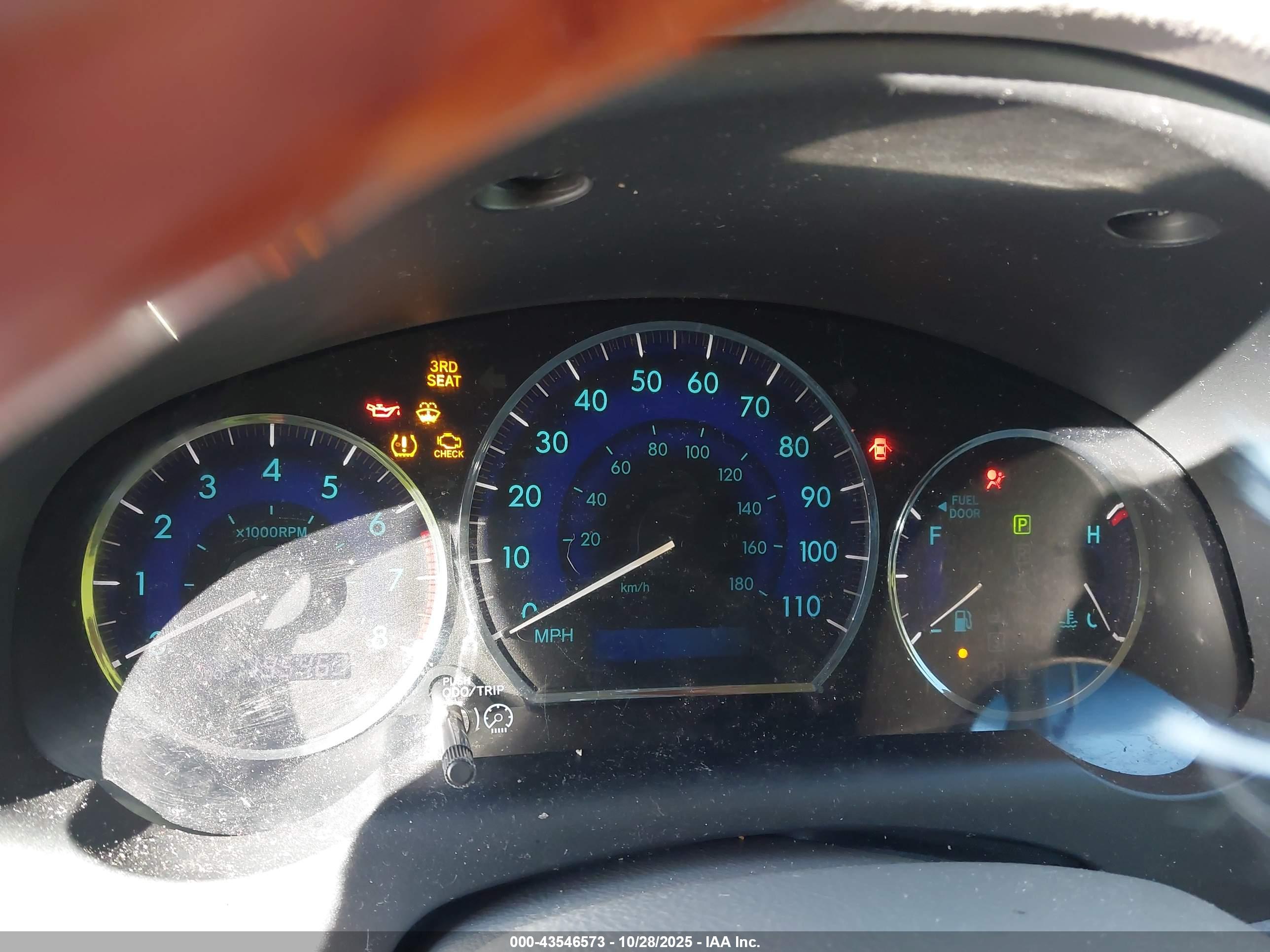 TOYOTA SIENNA image 7