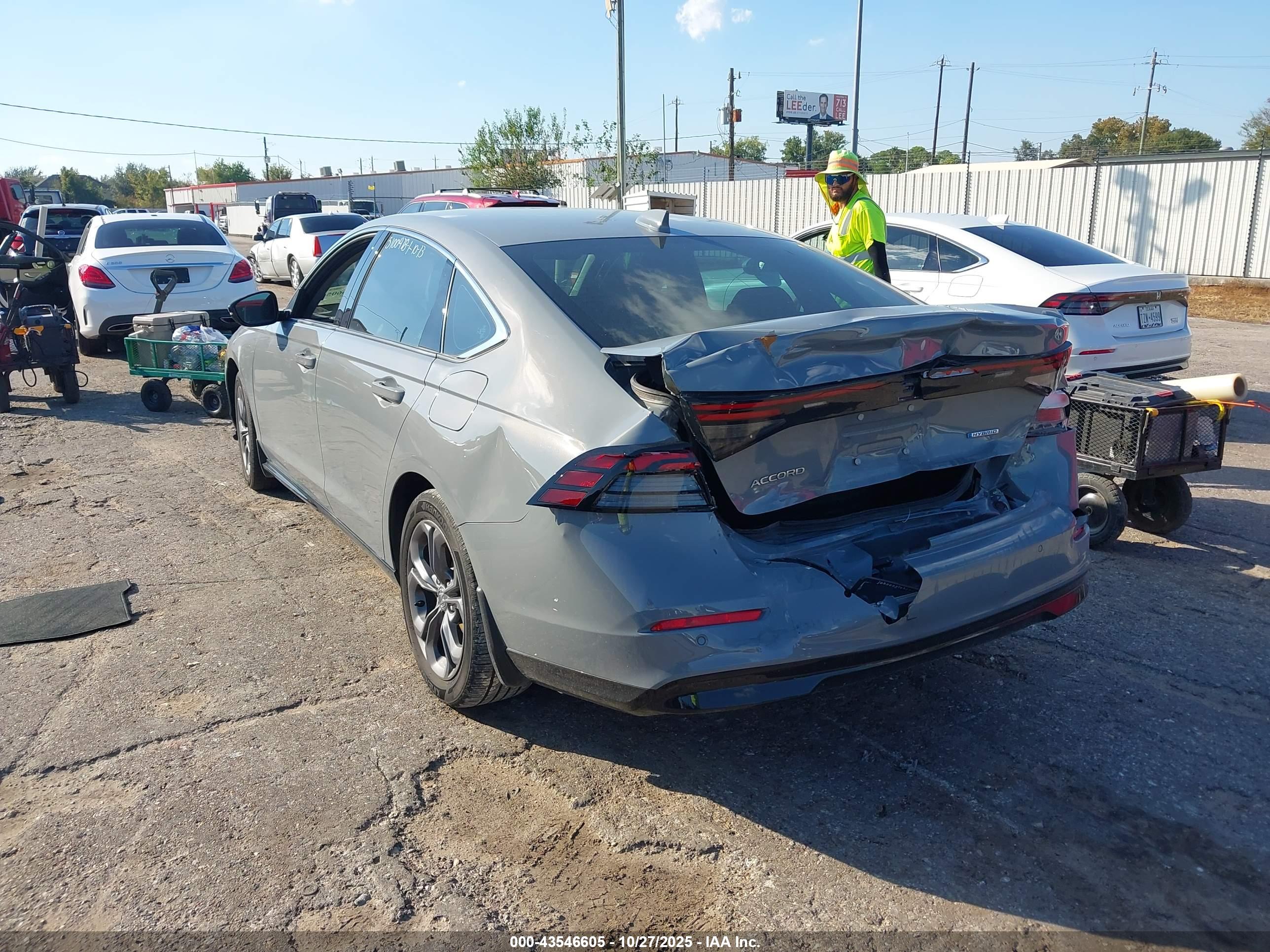 HONDA ACCORD image 3