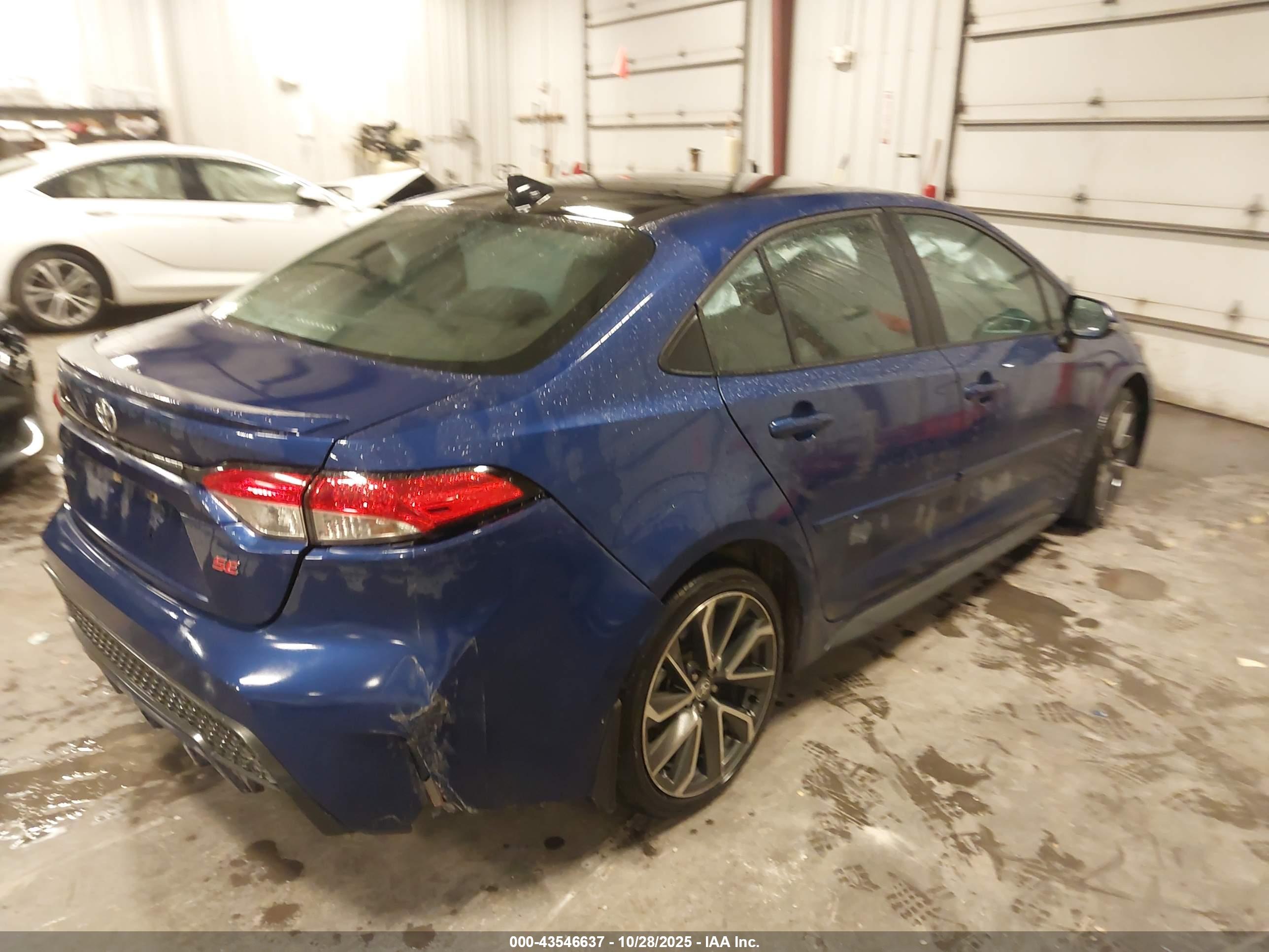 TOYOTA COROLLA image 4
