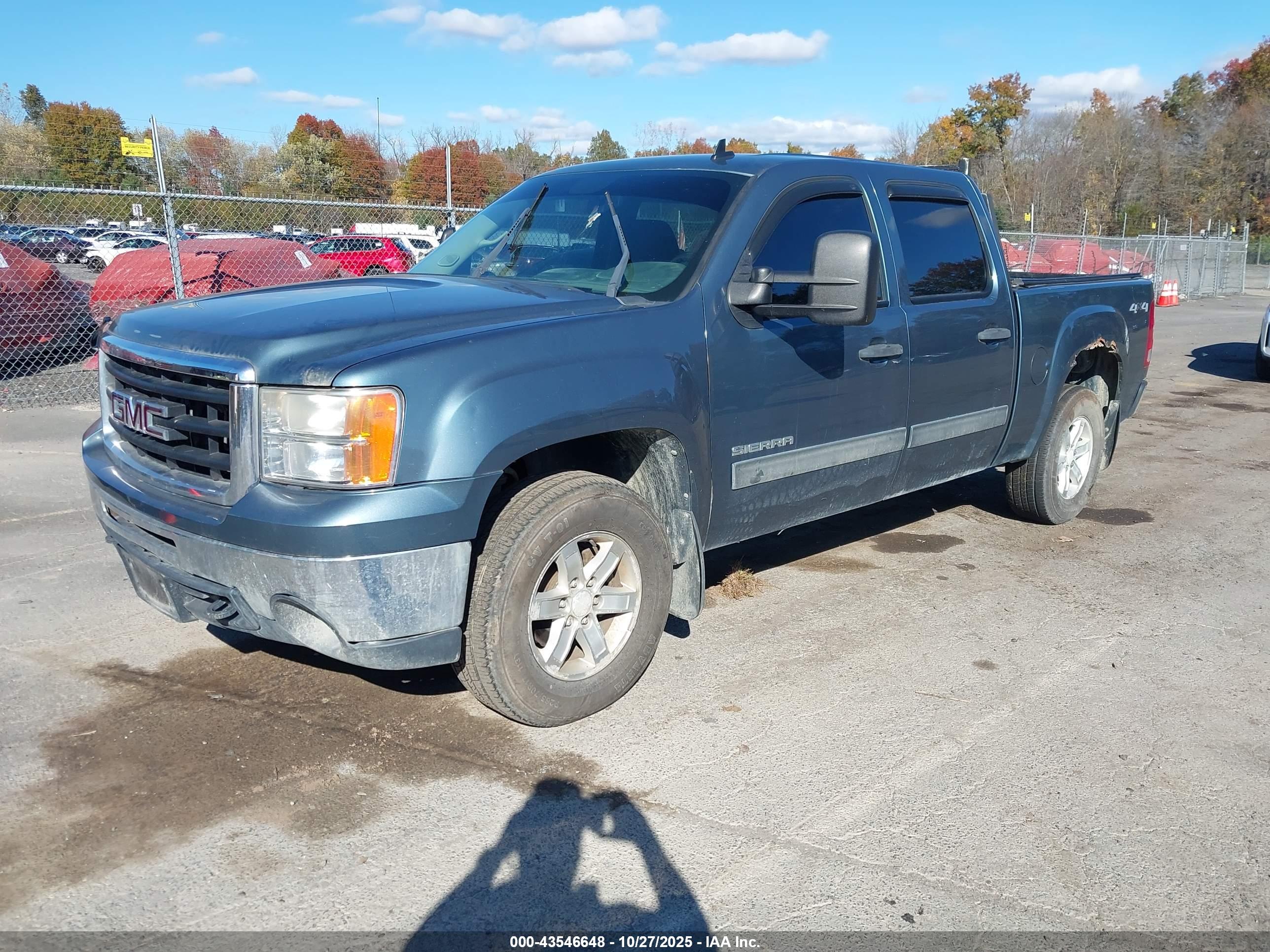 GMC SIERRA image 2