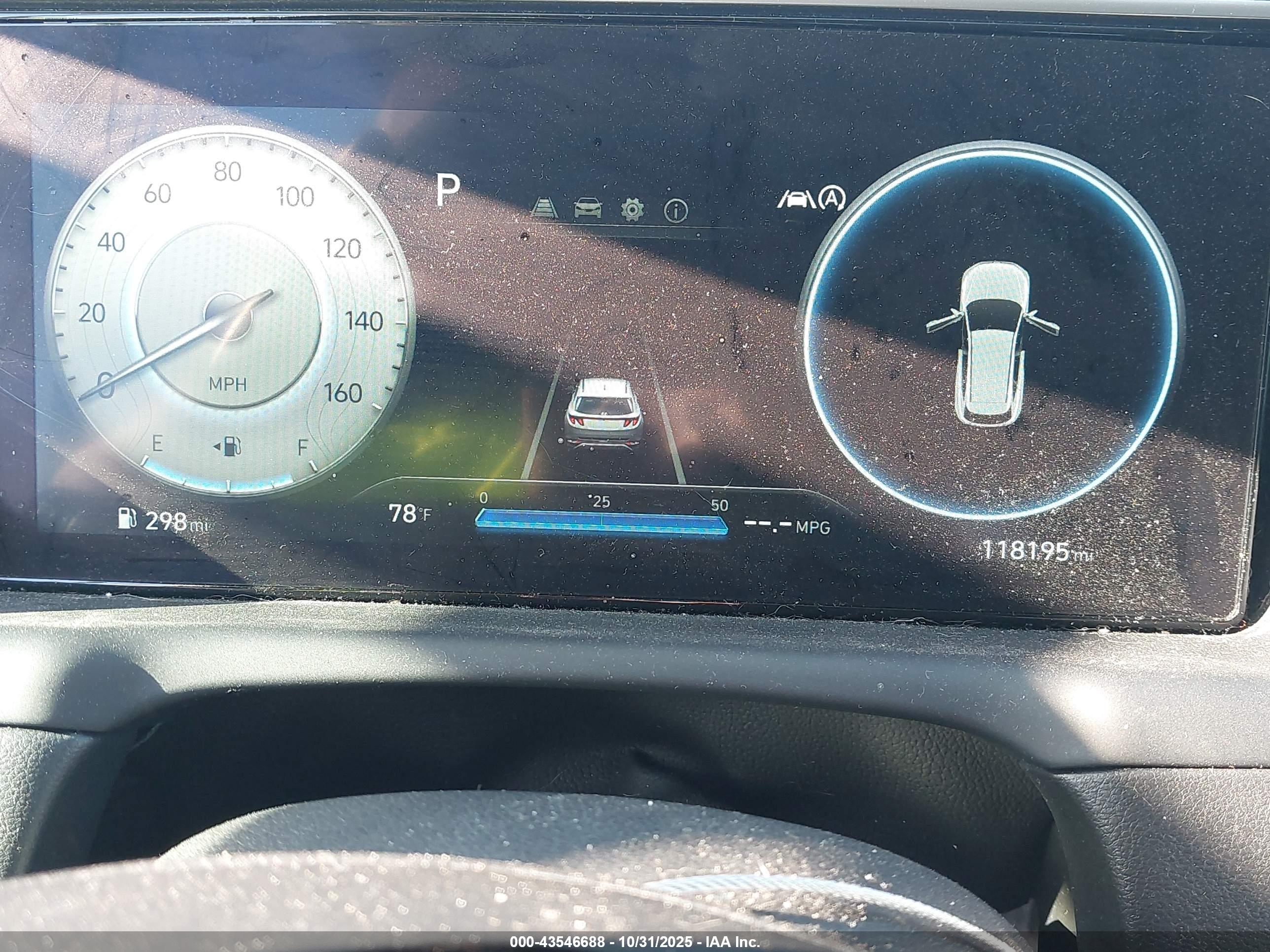HYUNDAI TUCSON image 7