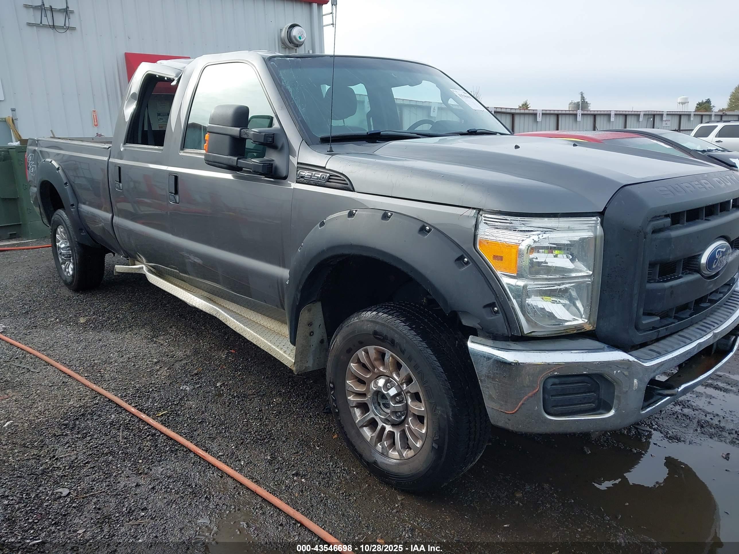 FORD F-350 image 2