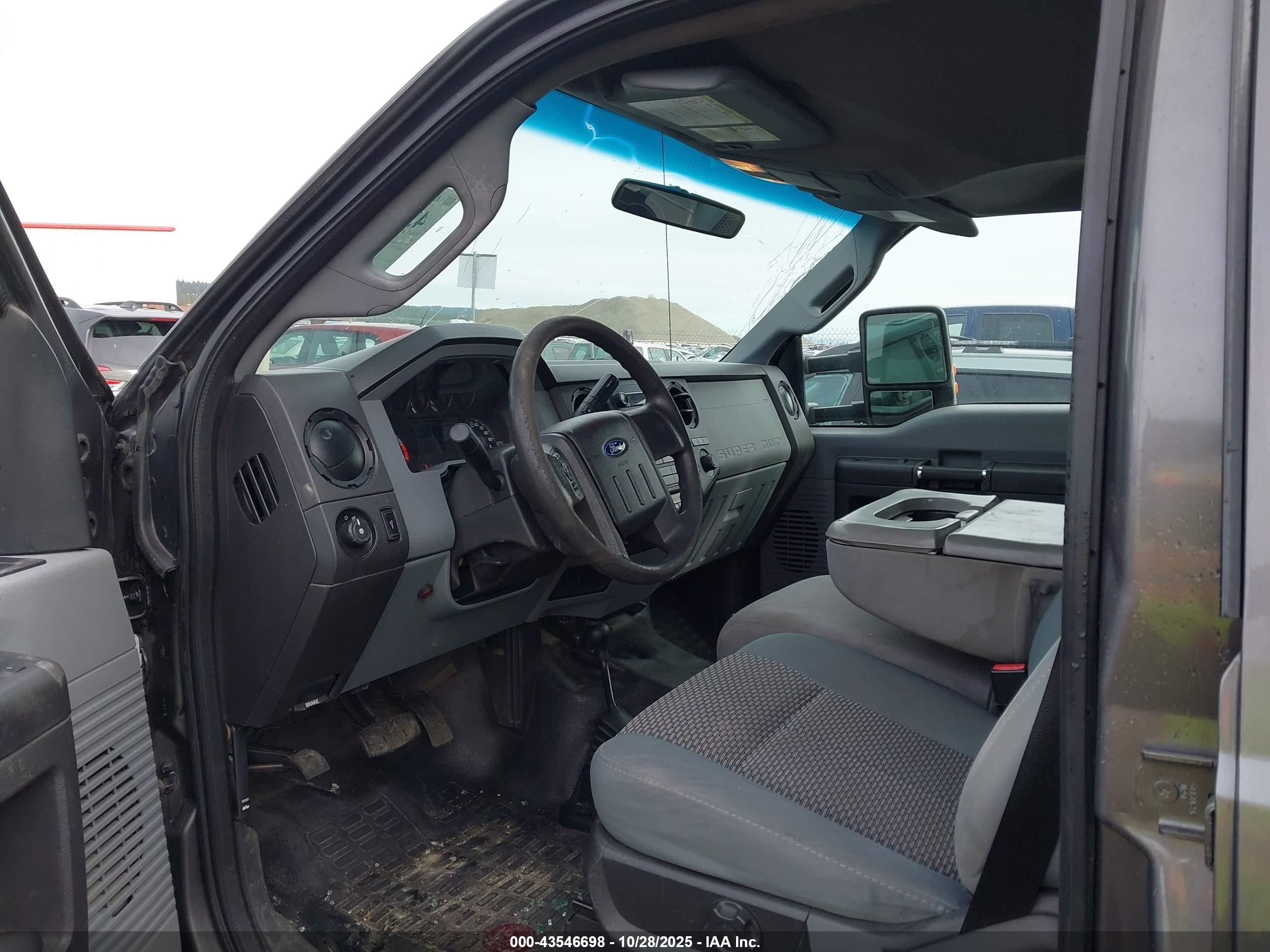 FORD F-350 image 5