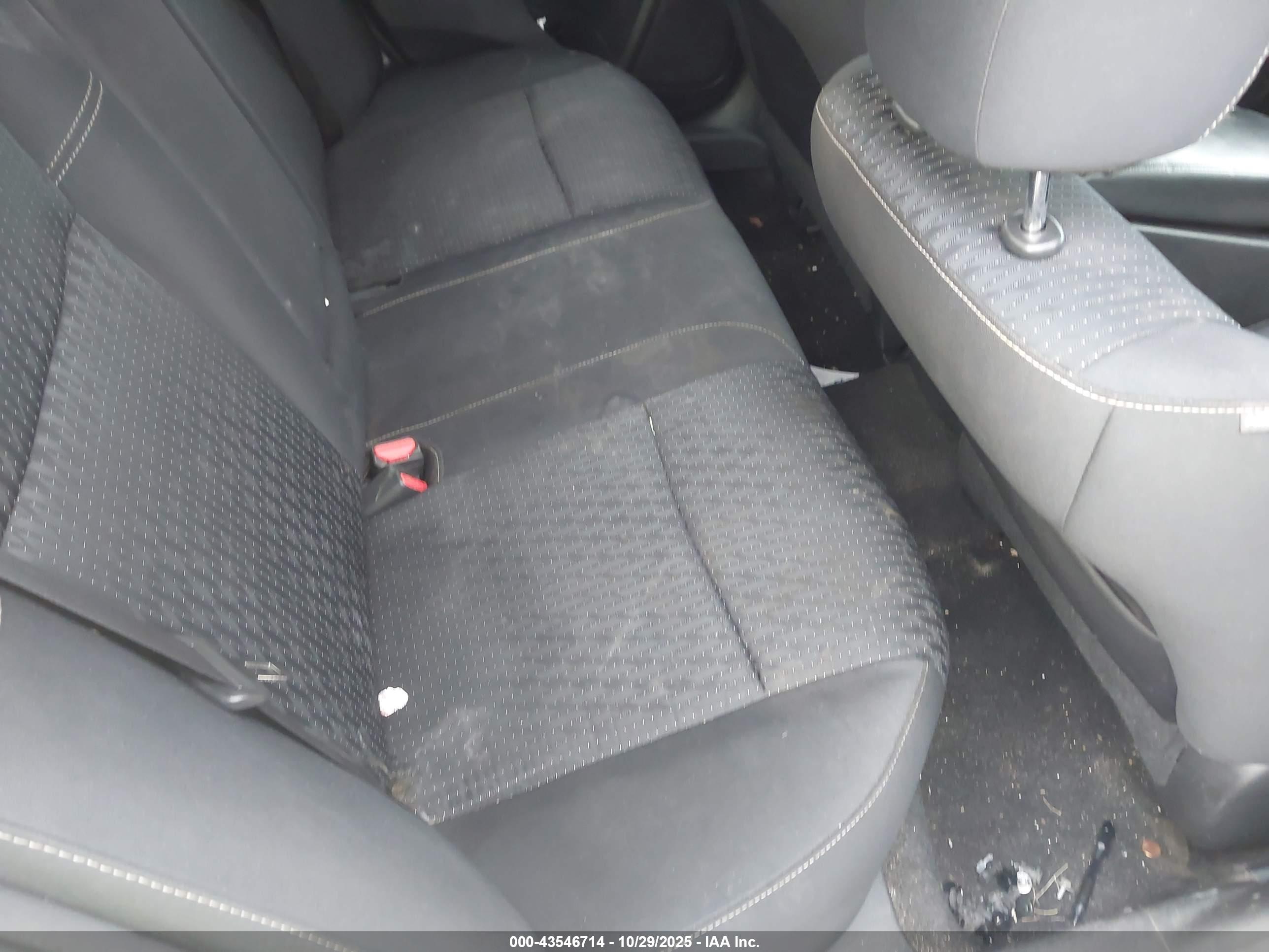 NISSAN ALTIMA image 8
