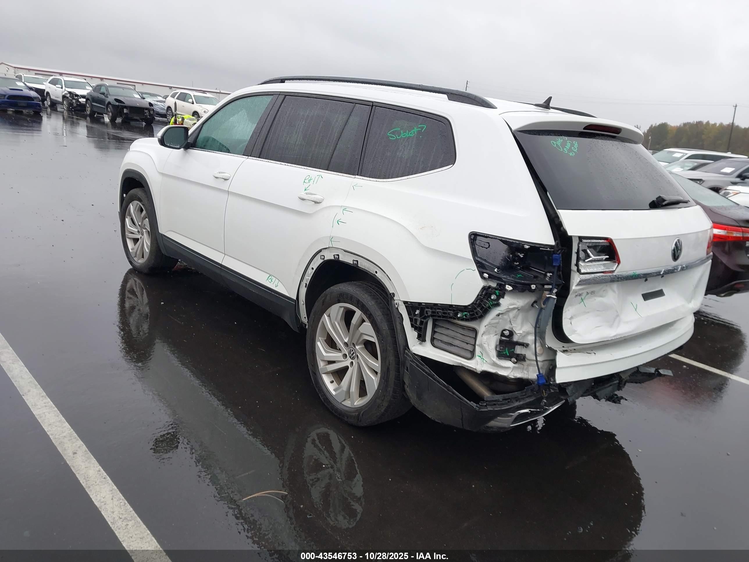 VOLKSWAGEN ATLAS image 3