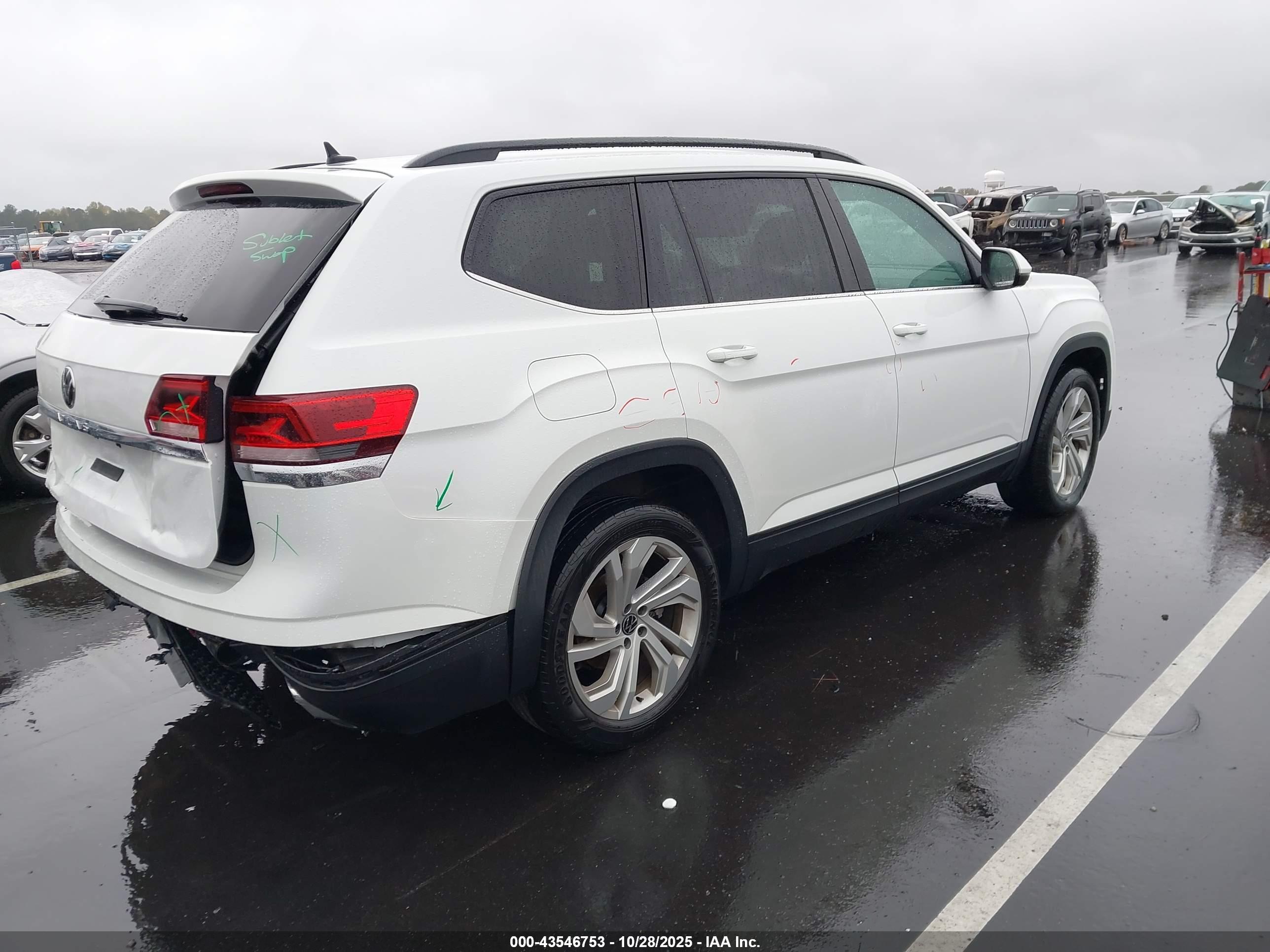 VOLKSWAGEN ATLAS image 4
