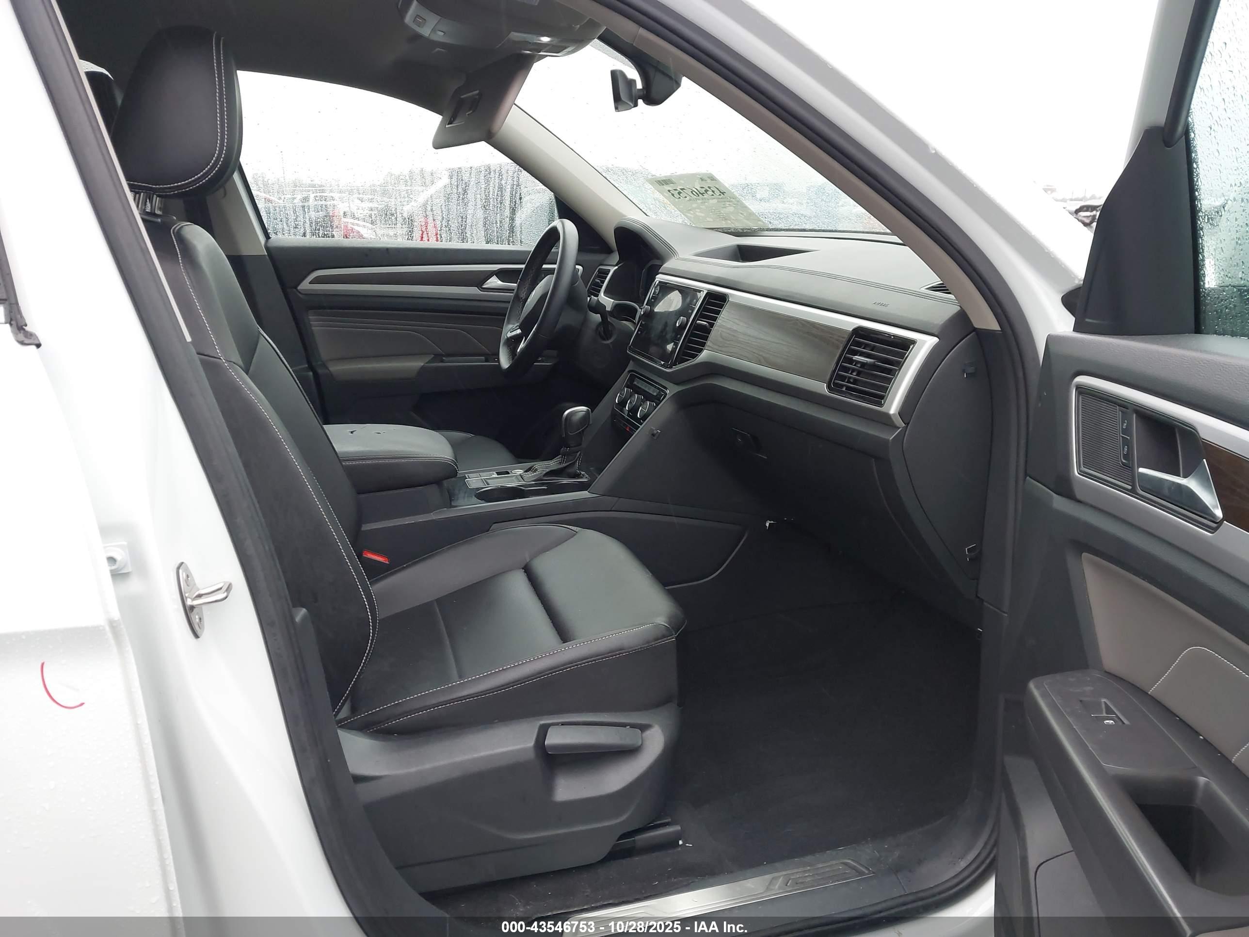 VOLKSWAGEN ATLAS image 5