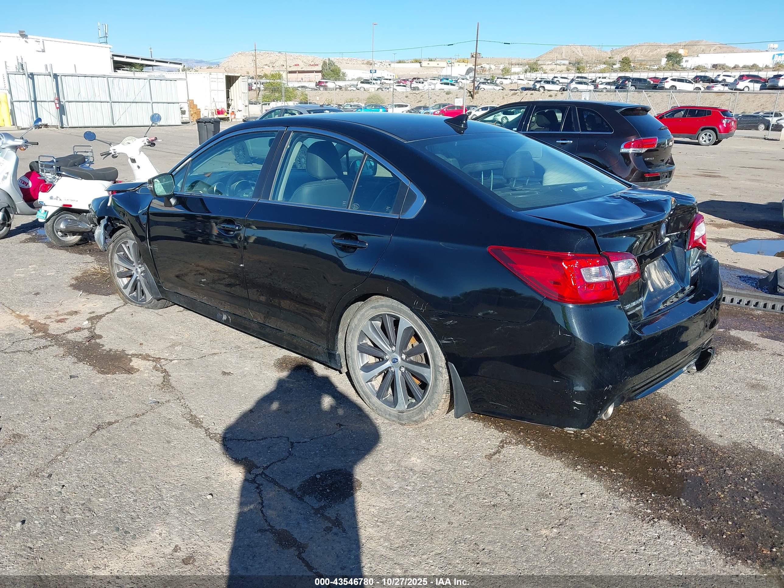 SUBARU LEGACY image 3