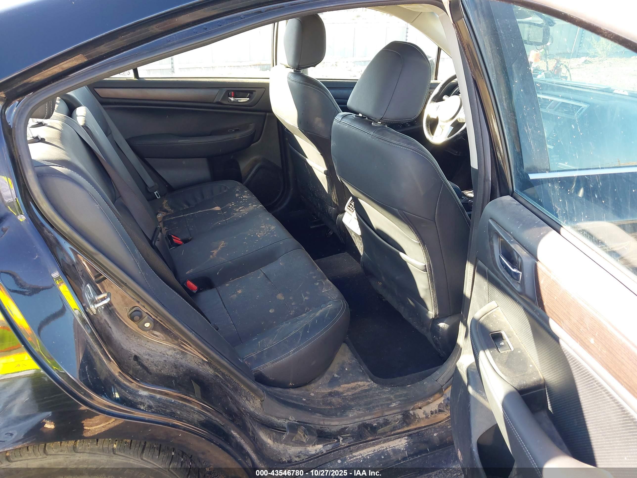 SUBARU LEGACY image 8