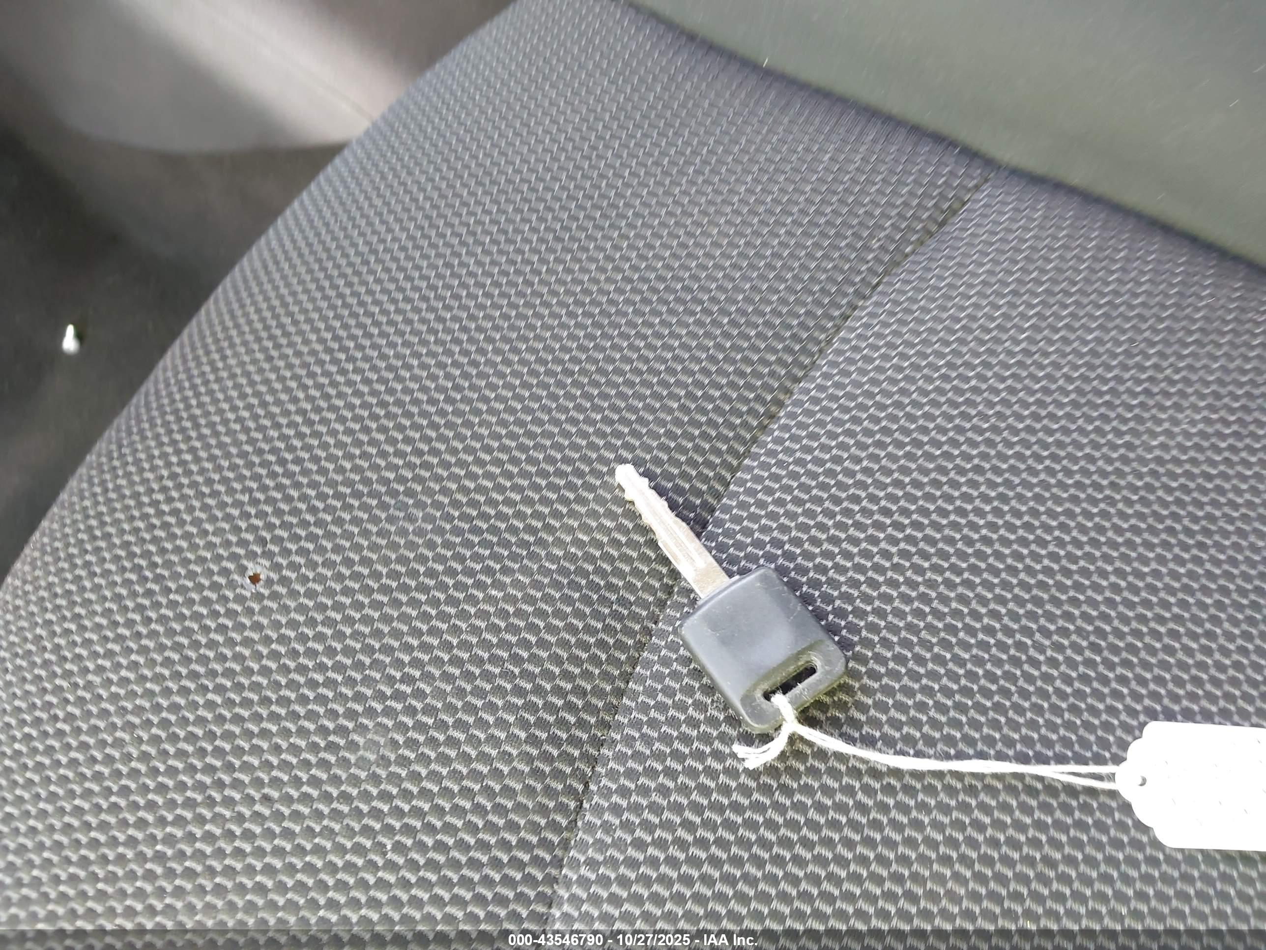 NISSAN SENTRA image 11