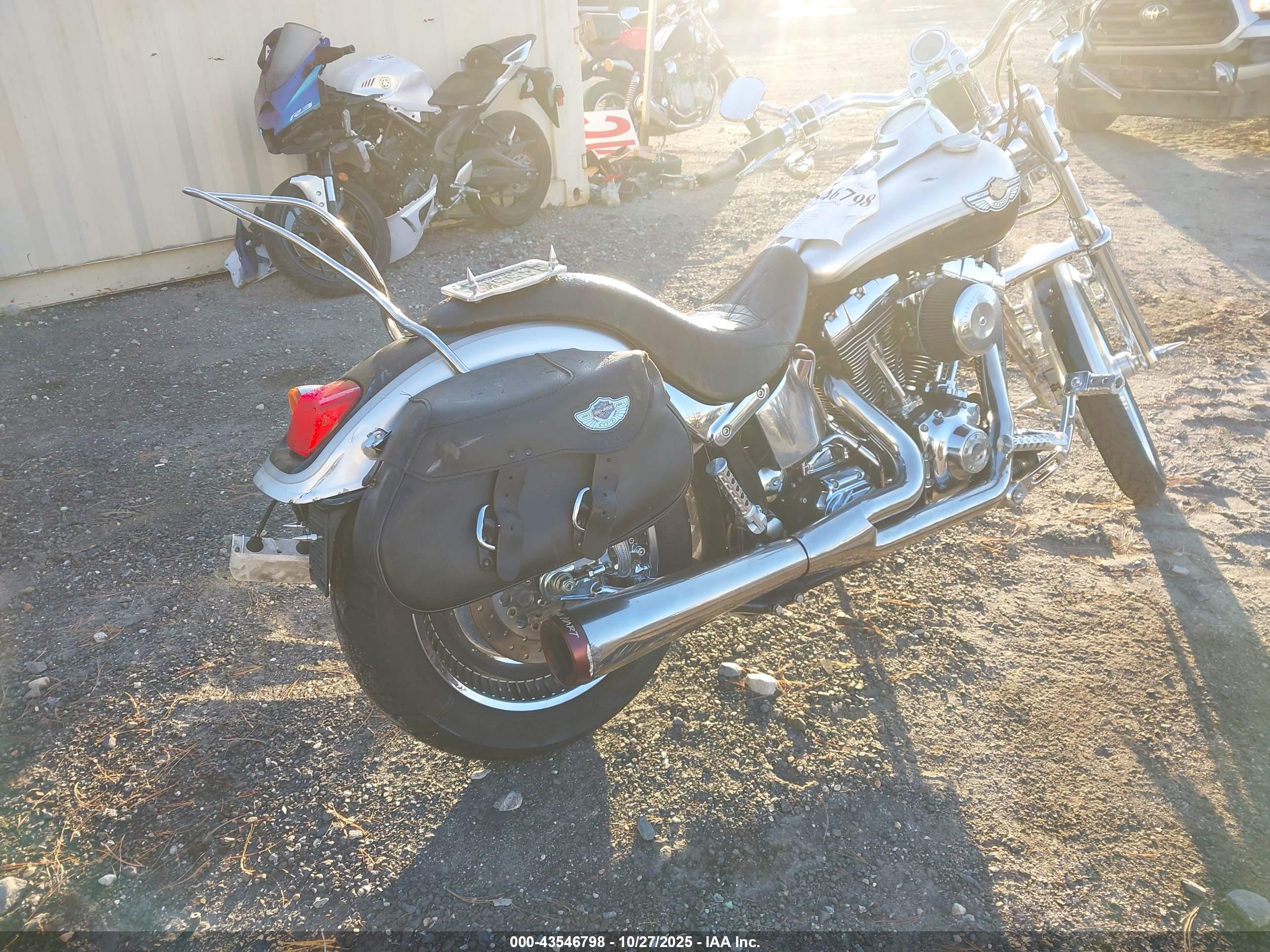 HARLEY-DAVIDSON FXSTD image 4