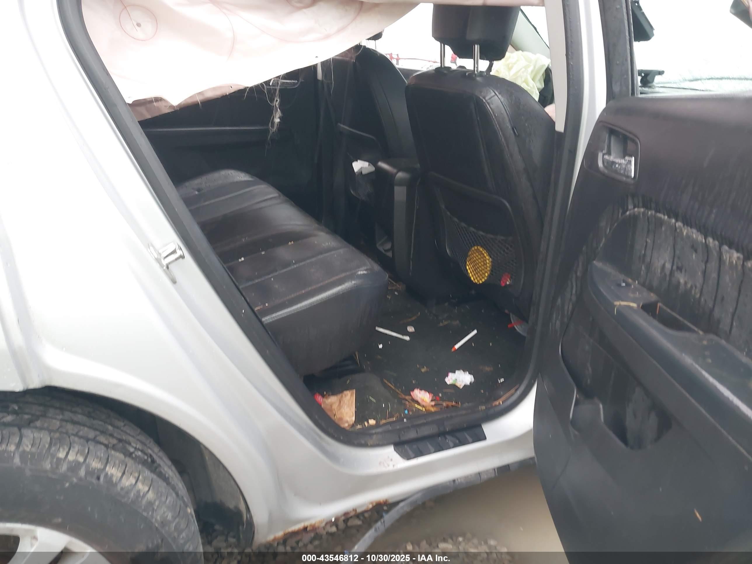 CHEVROLET EQUINOX image 8