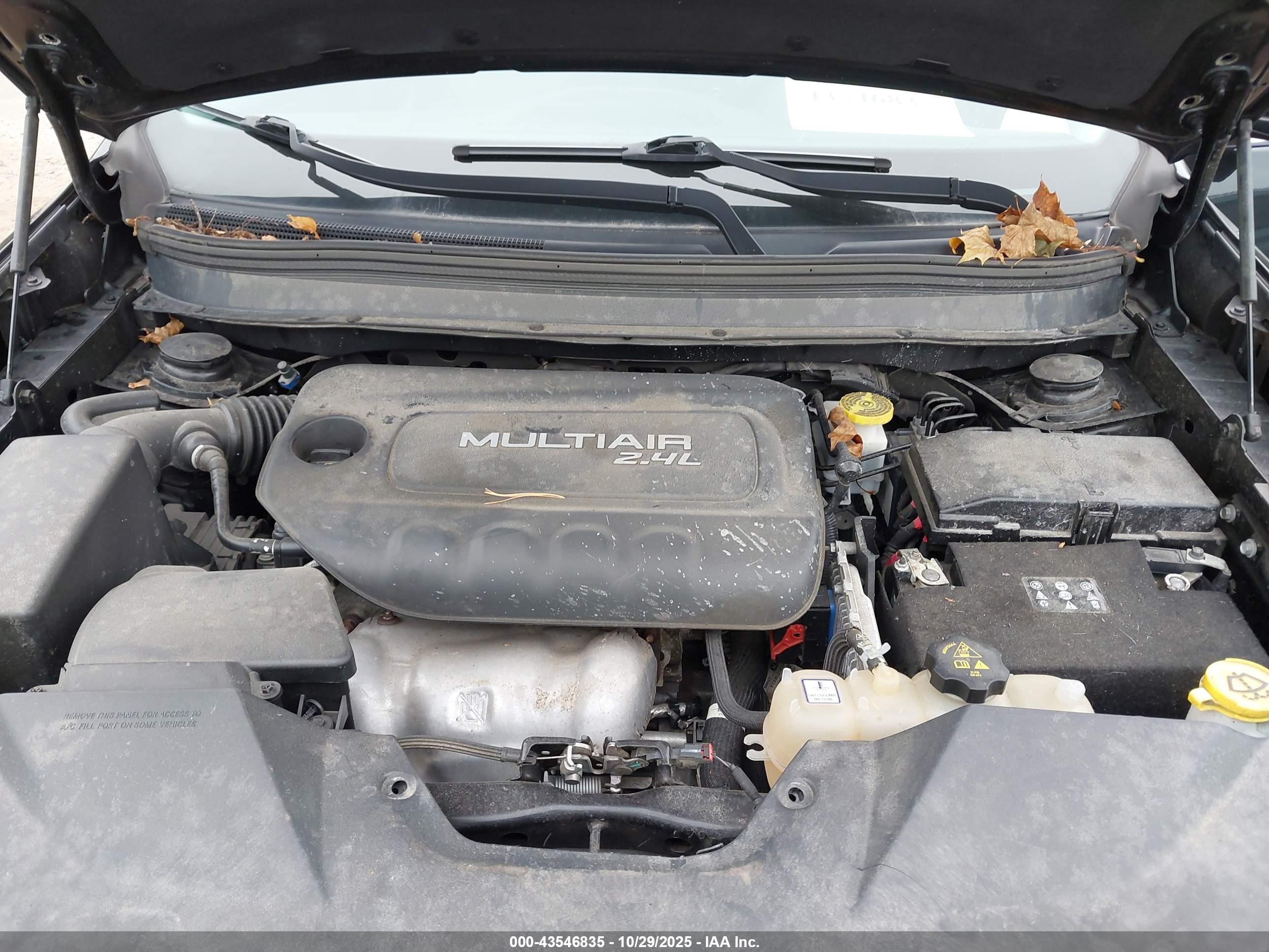 JEEP CHEROKEE image 10