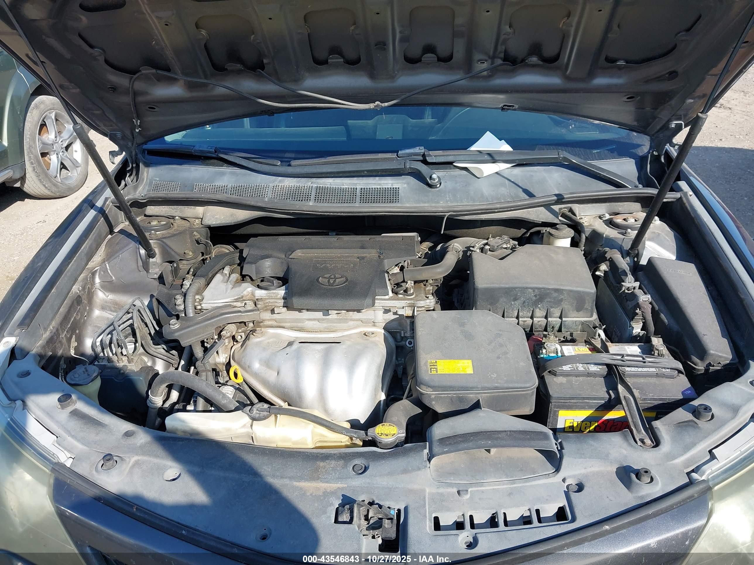 TOYOTA CAMRY image 10
