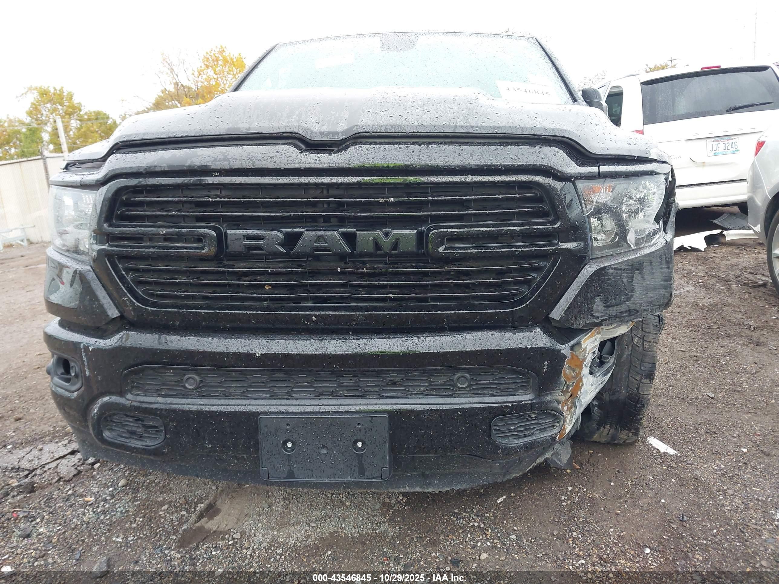RAM 1500 image 6