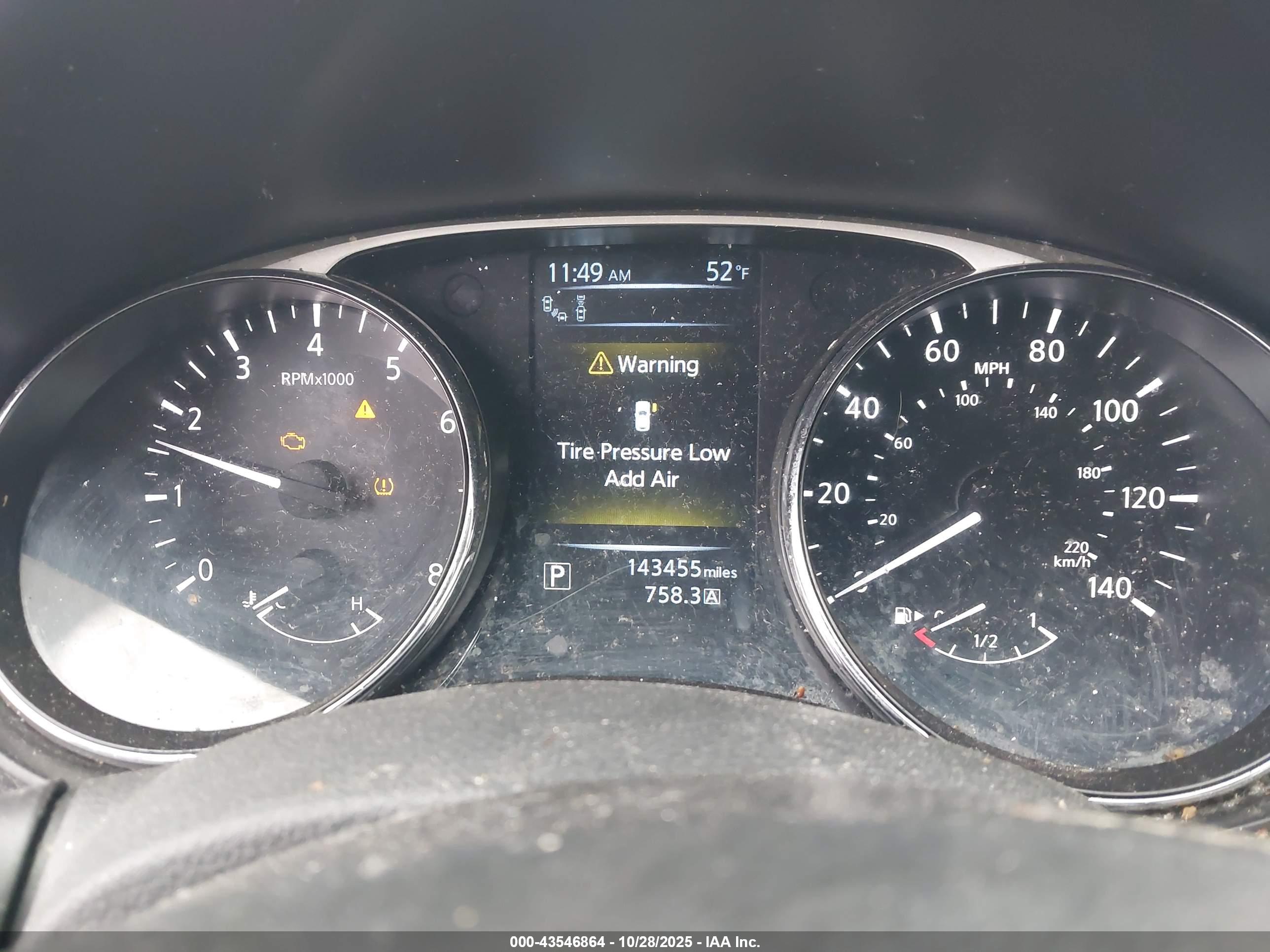 NISSAN ROGUE image 7