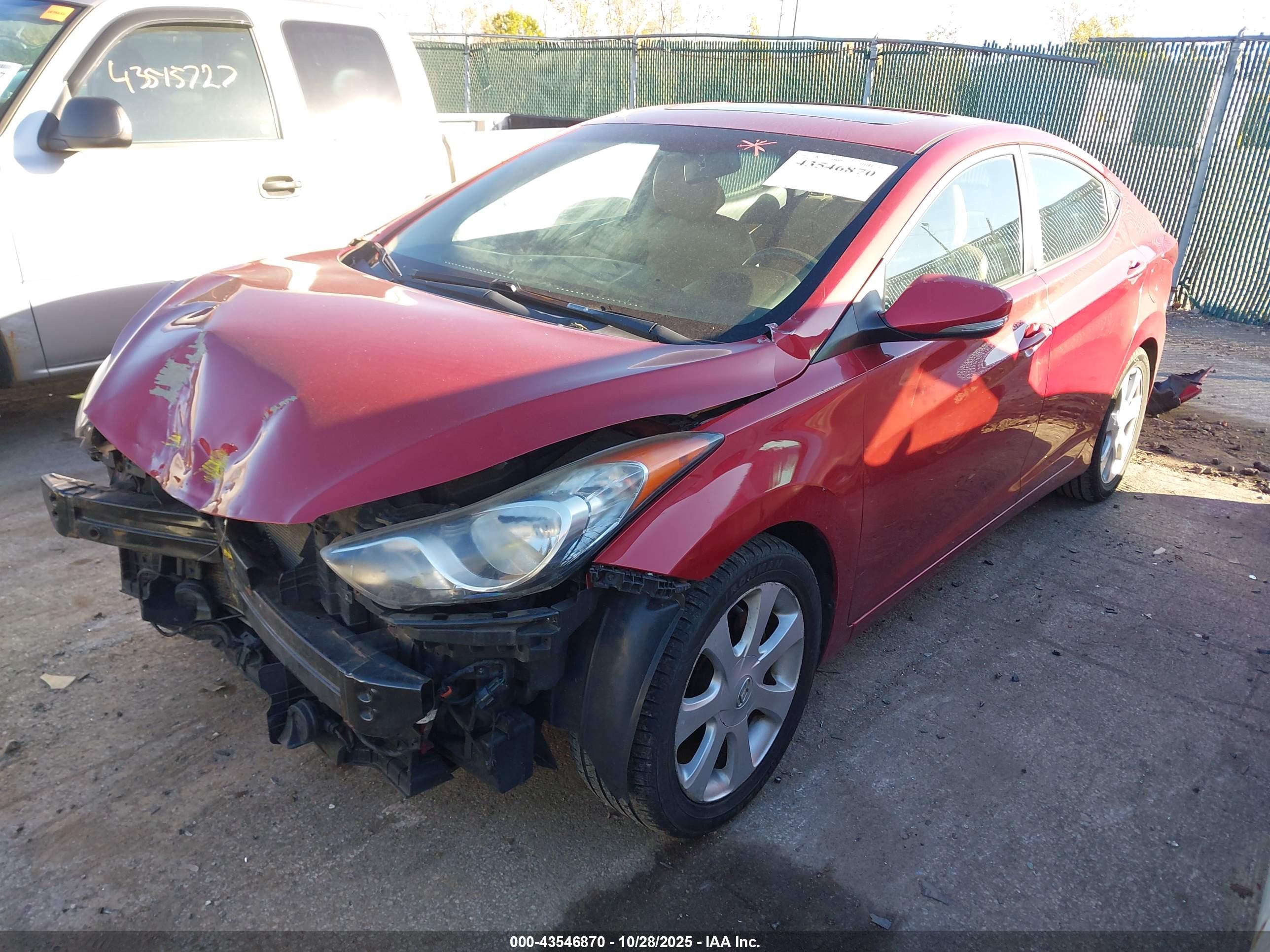 HYUNDAI ELANTRA image 2