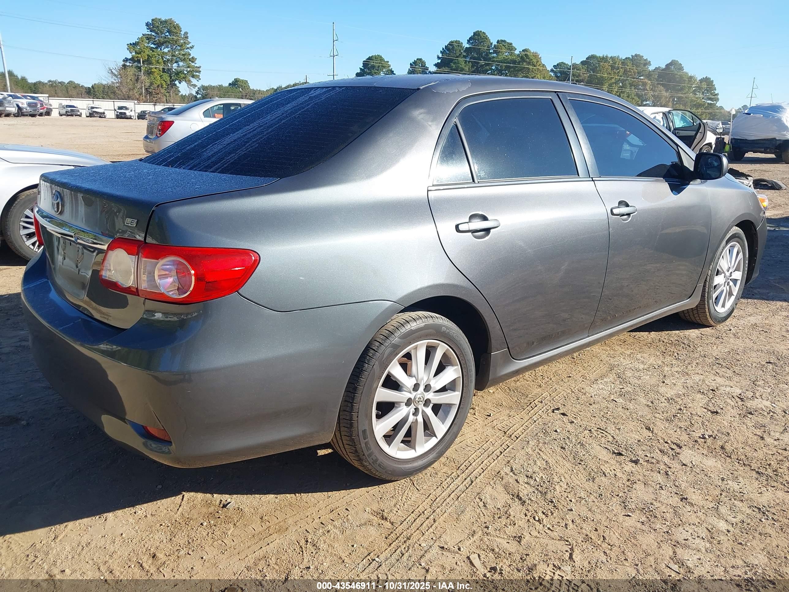TOYOTA COROLLA image 4