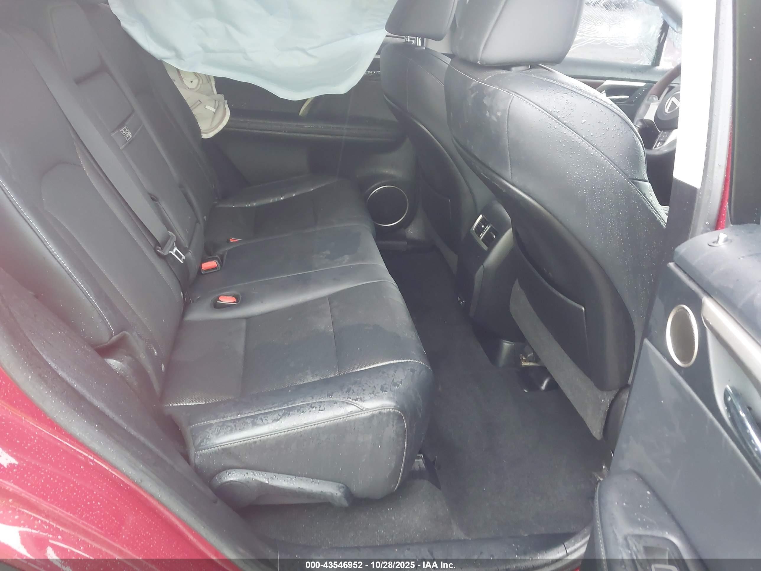 LEXUS RX image 8