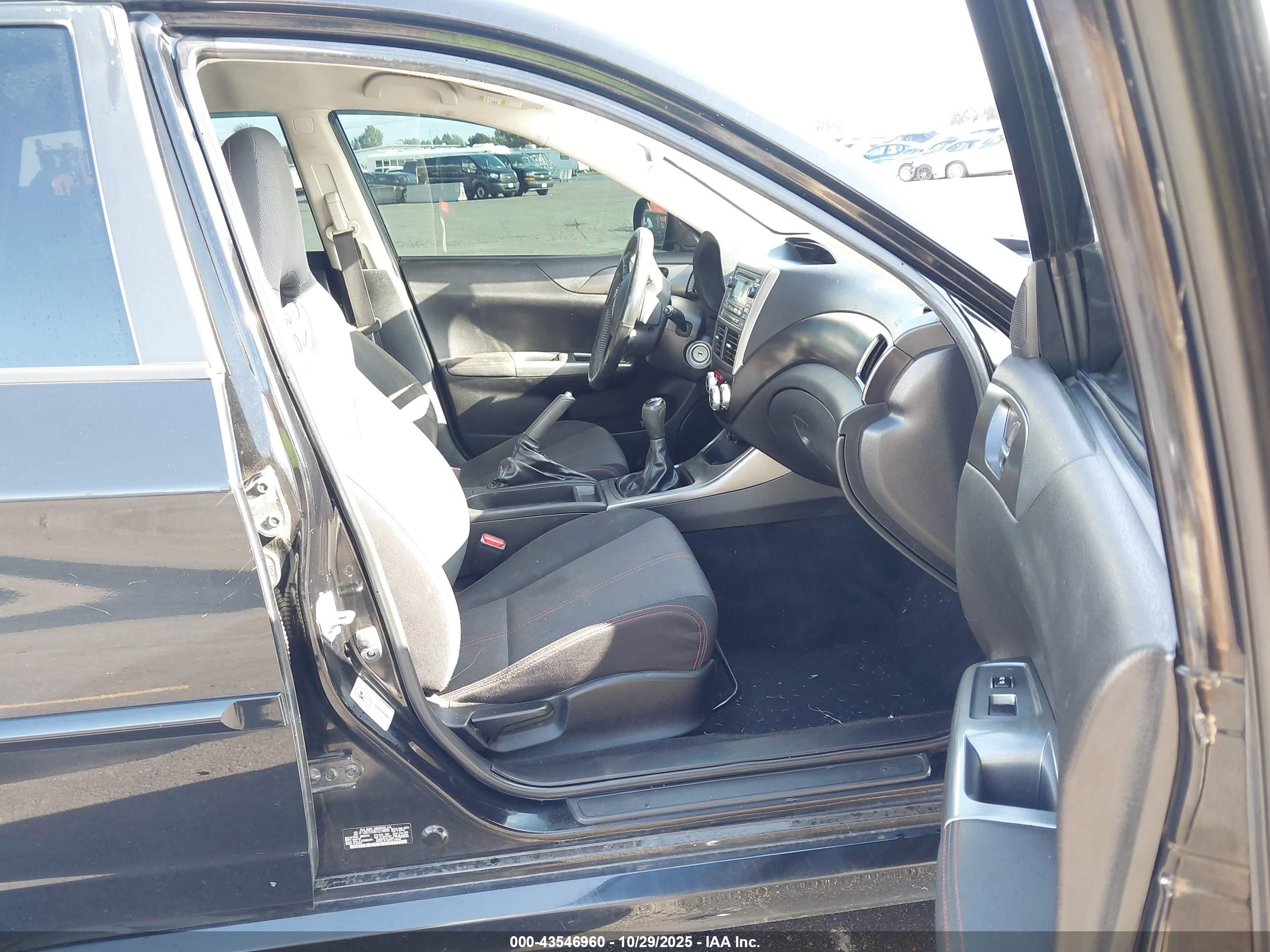 SUBARU IMPREZA image 5