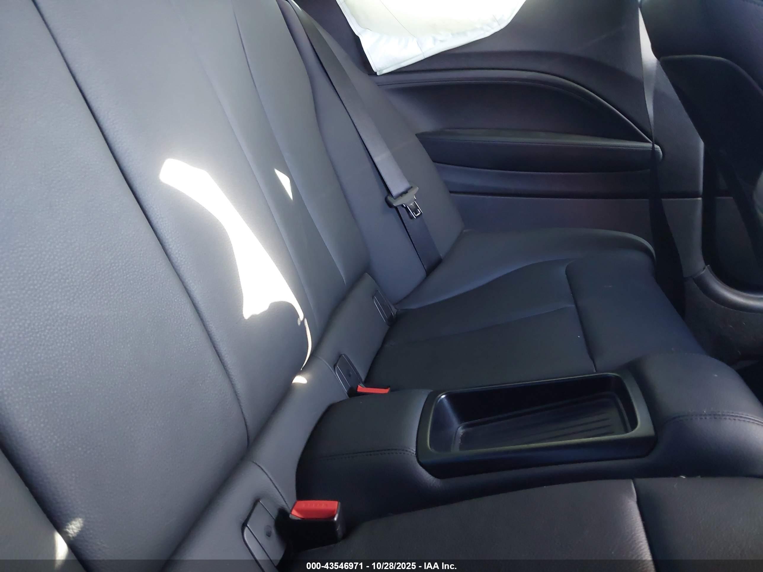 BMW M240I image 8