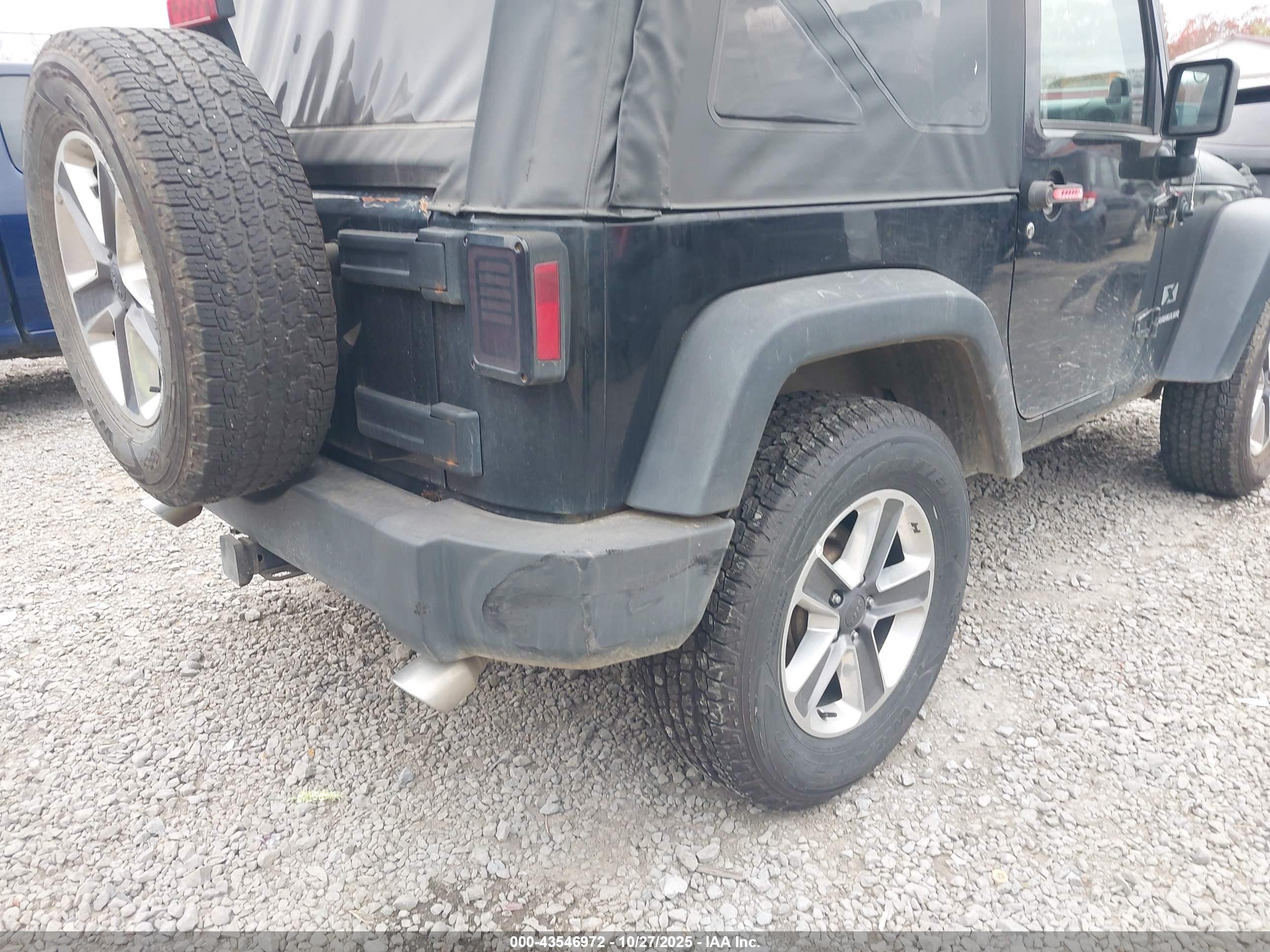 JEEP WRANGLER image 6