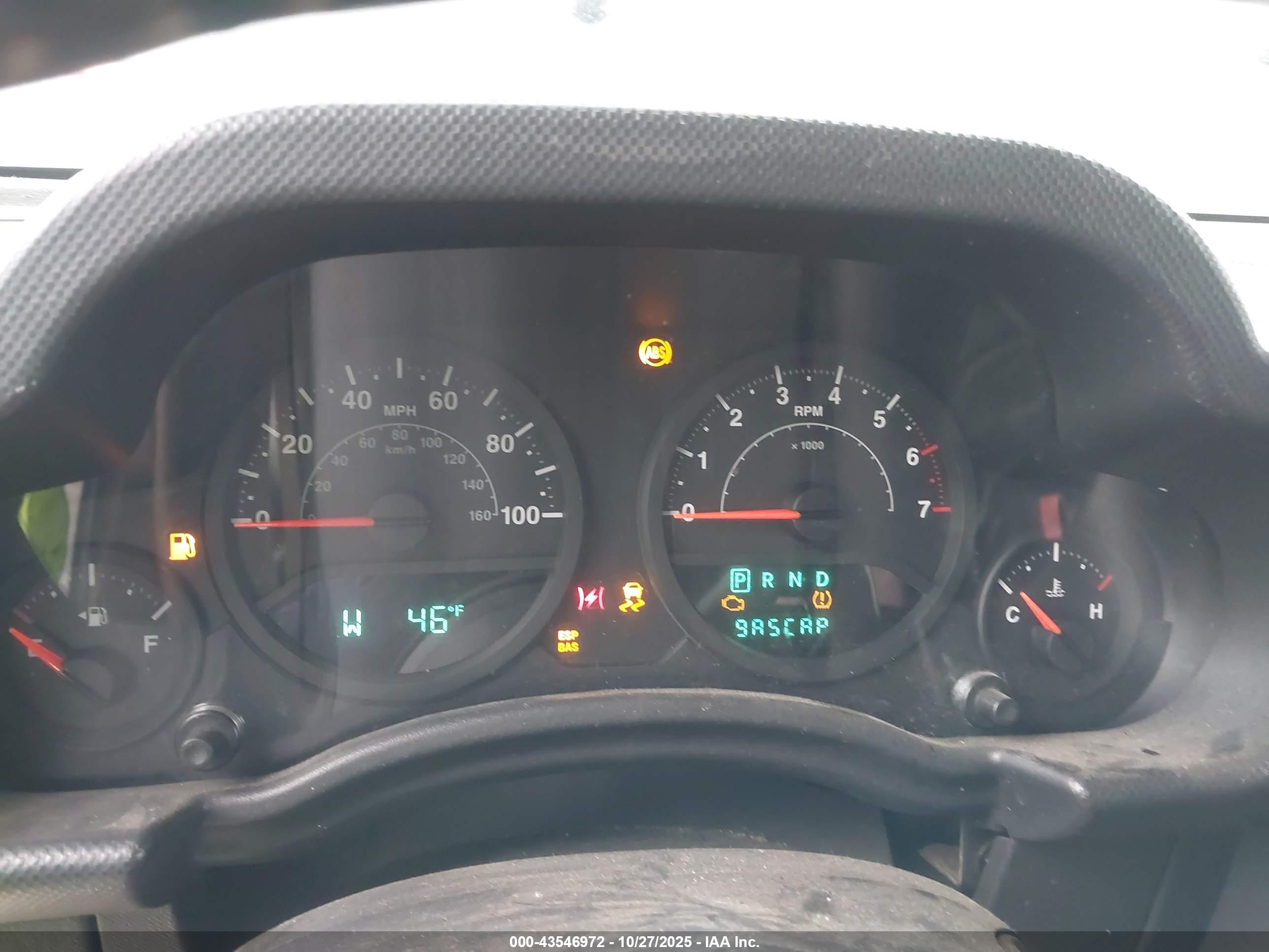 JEEP WRANGLER image 7