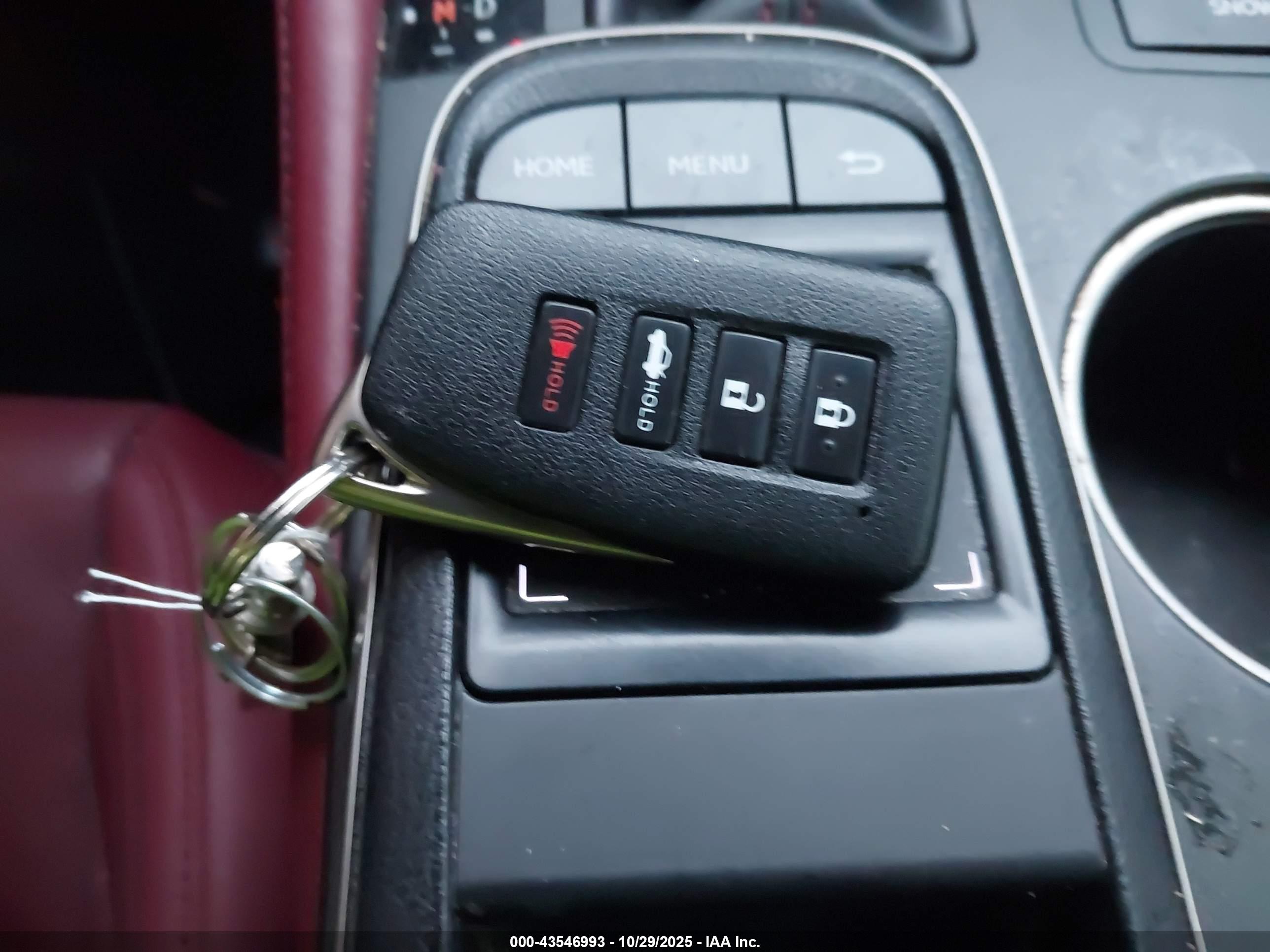 LEXUS RC image 11