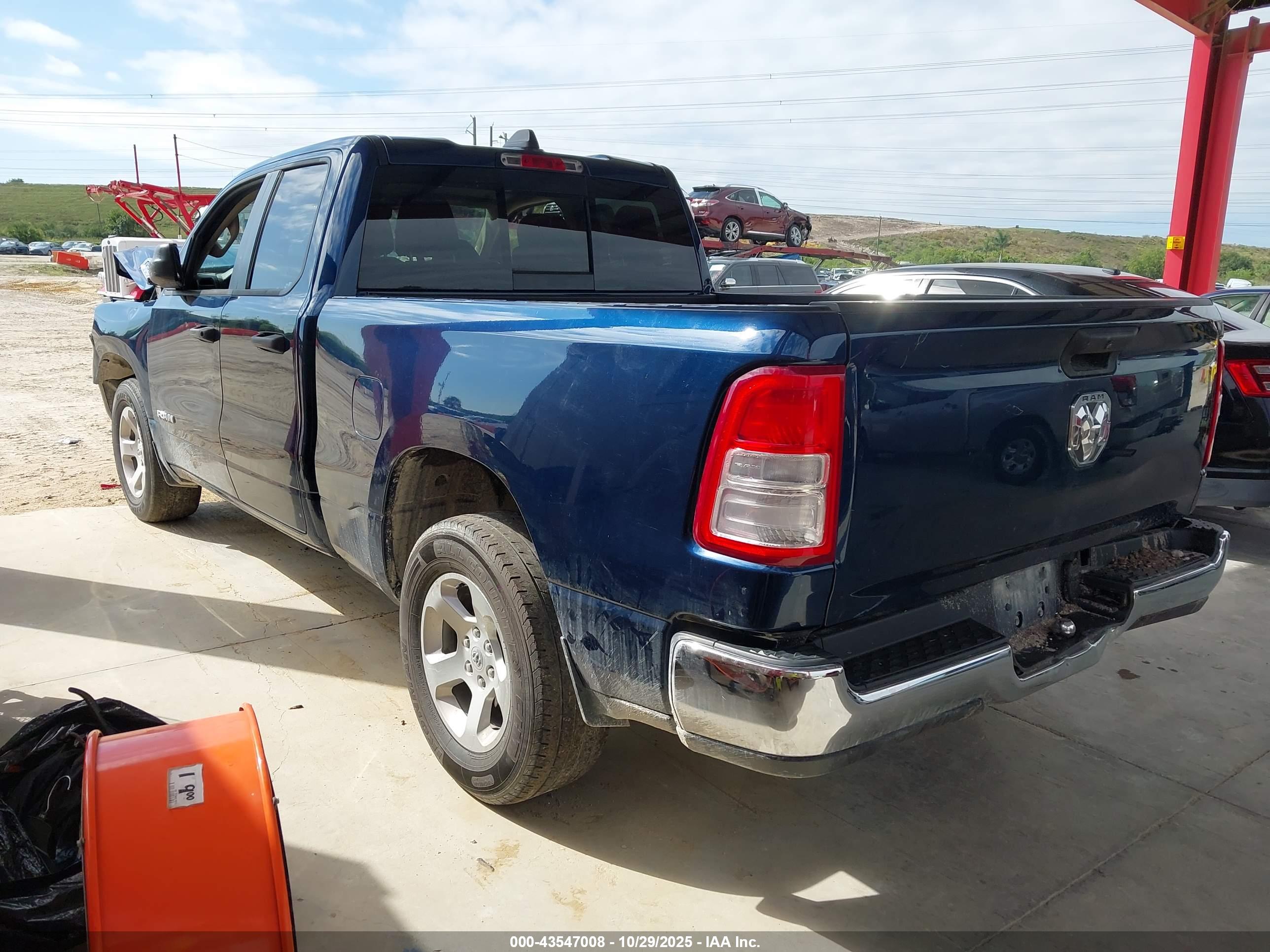 RAM 1500 image 3