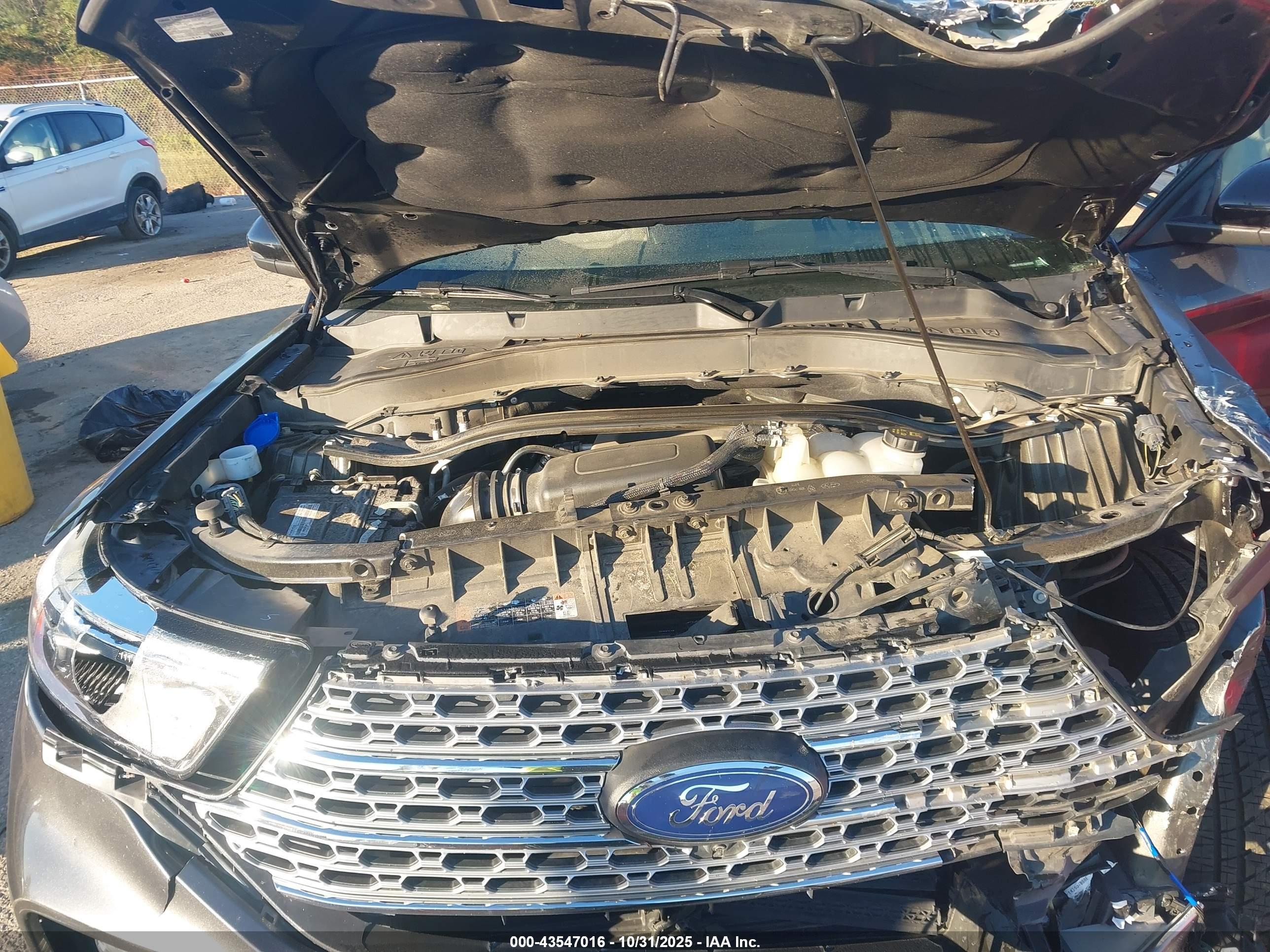 FORD EXPLORER image 10