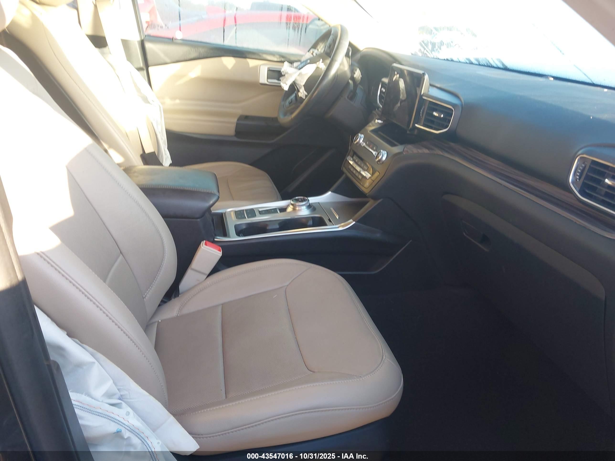 FORD EXPLORER image 5