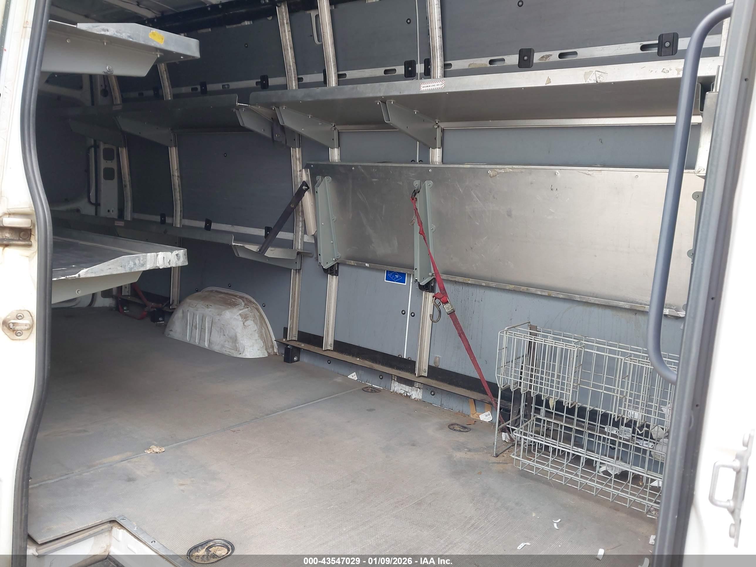 MERCEDES-BENZ SPRINTER image 8