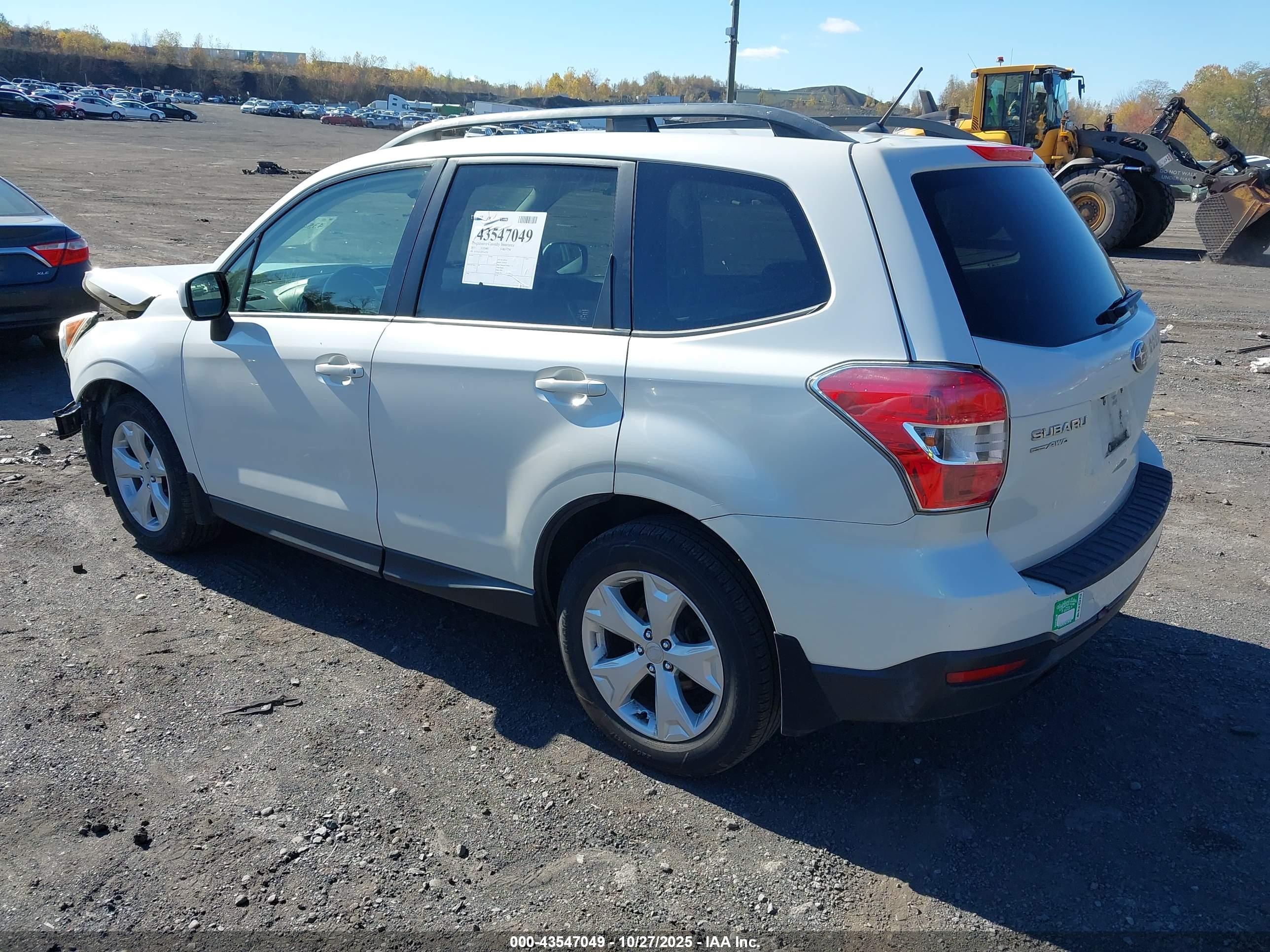 SUBARU FORESTER image 3