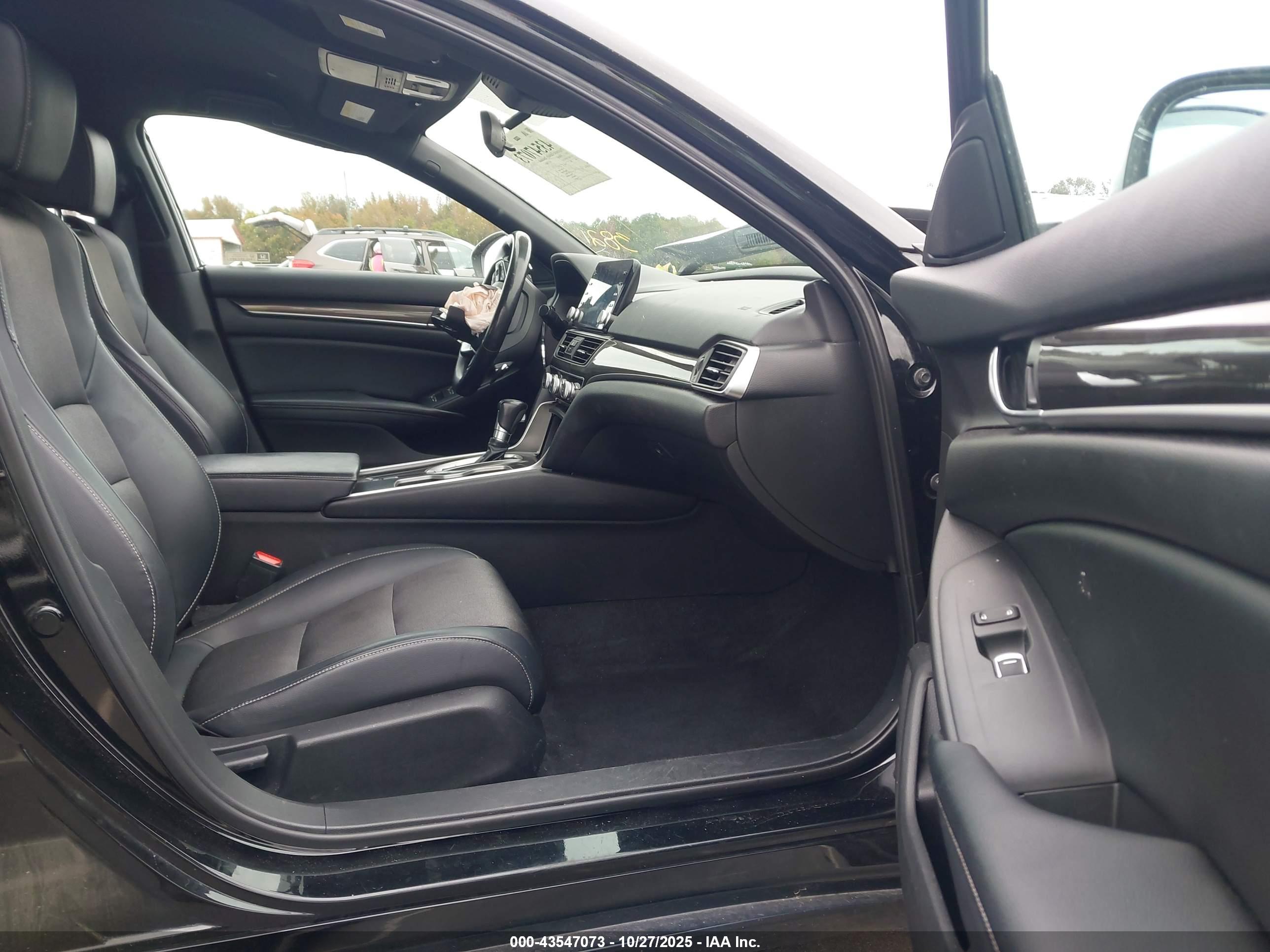 HONDA ACCORD image 5