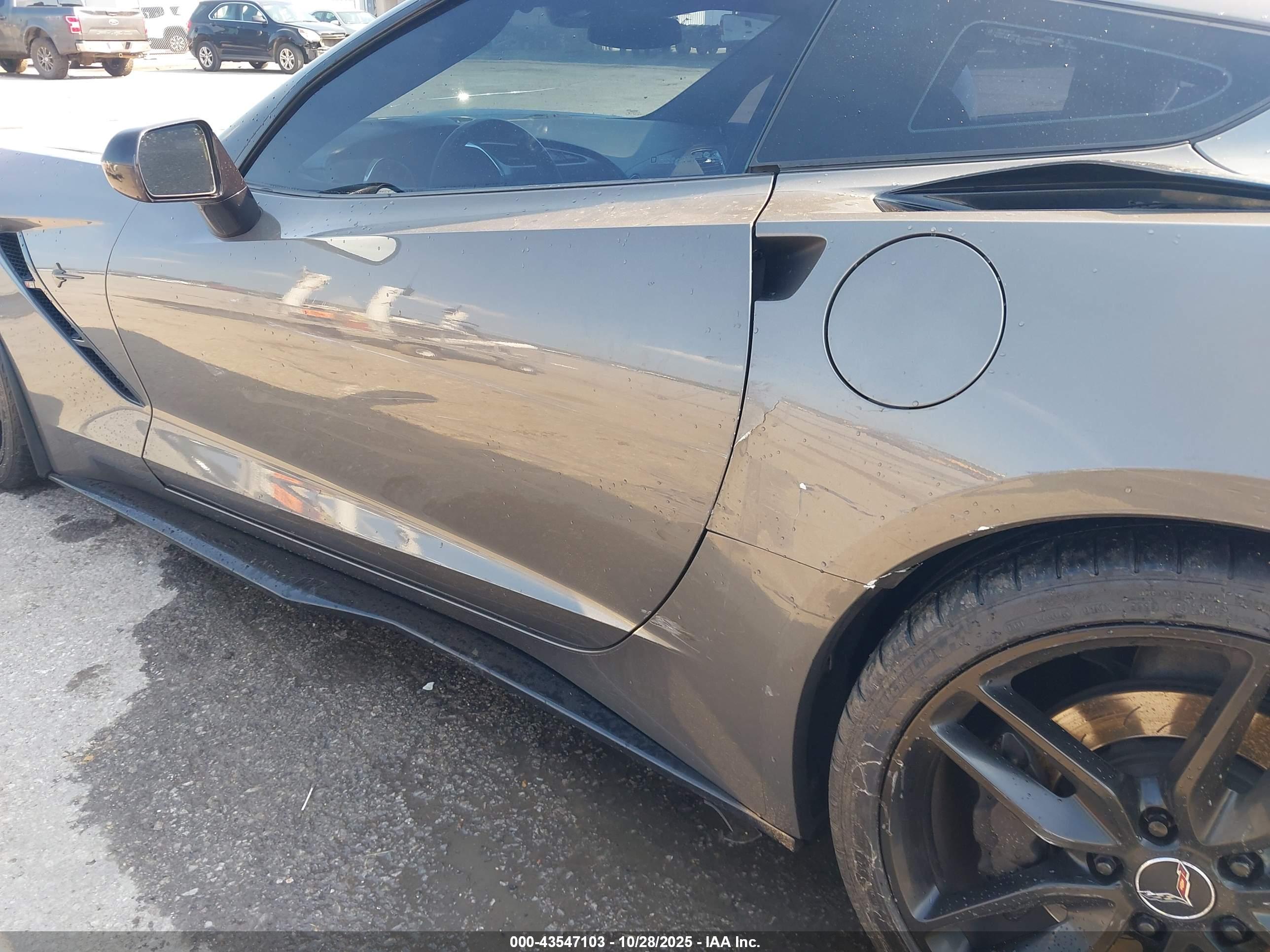 CHEVROLET CORVETTE image 6