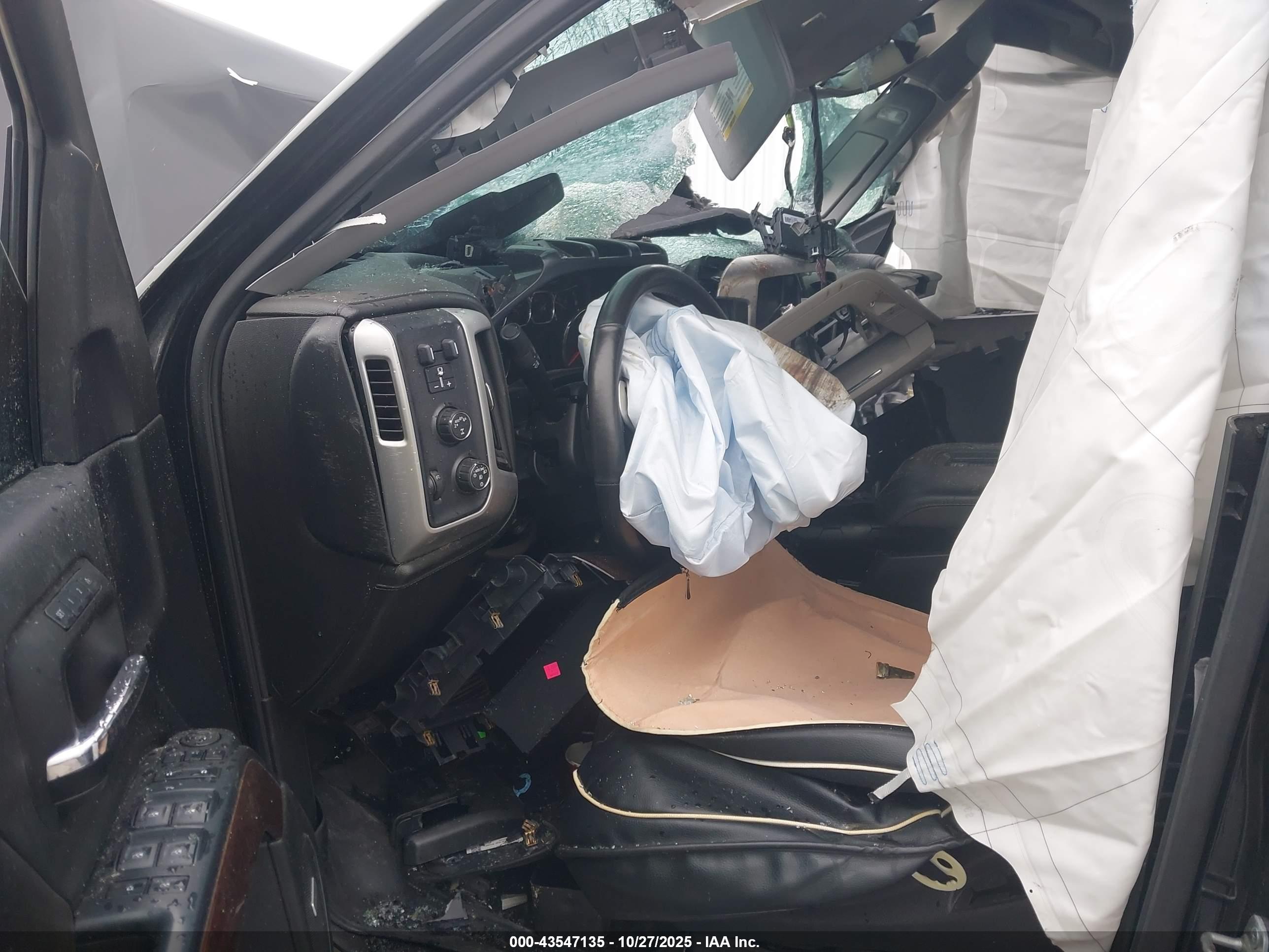 GMC SIERRA image 5