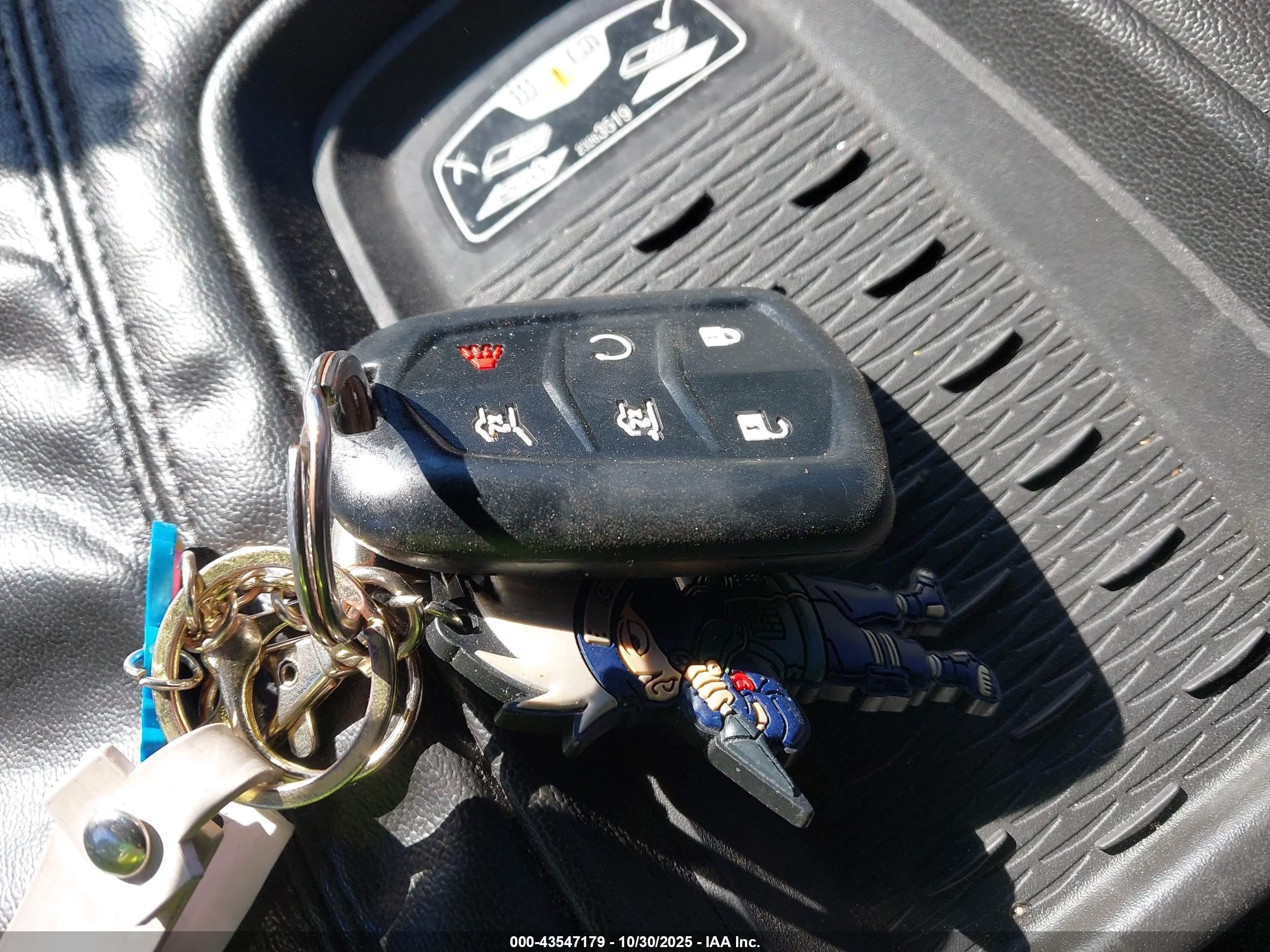 CADILLAC ESCALADE image 11