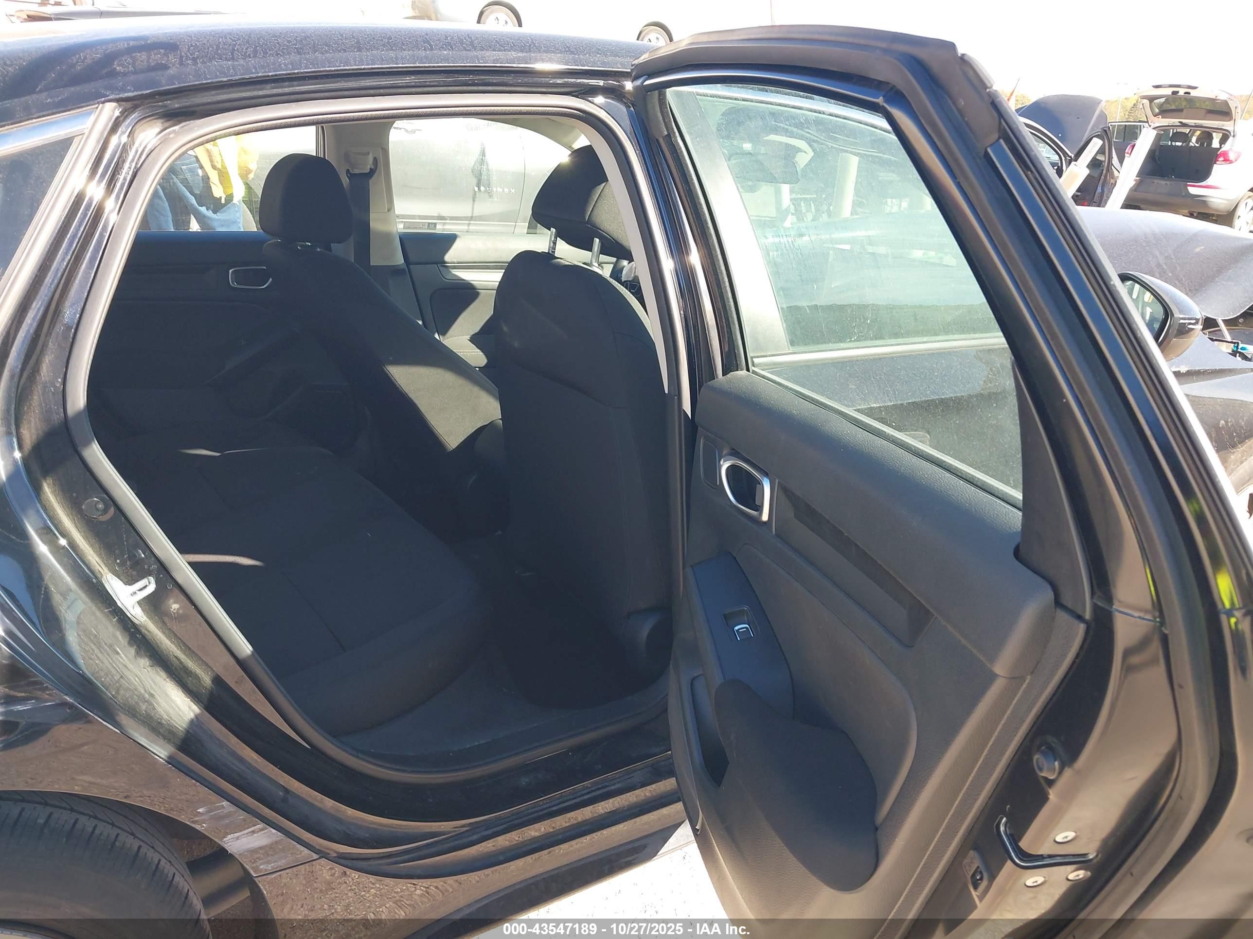 HONDA CIVIC image 8