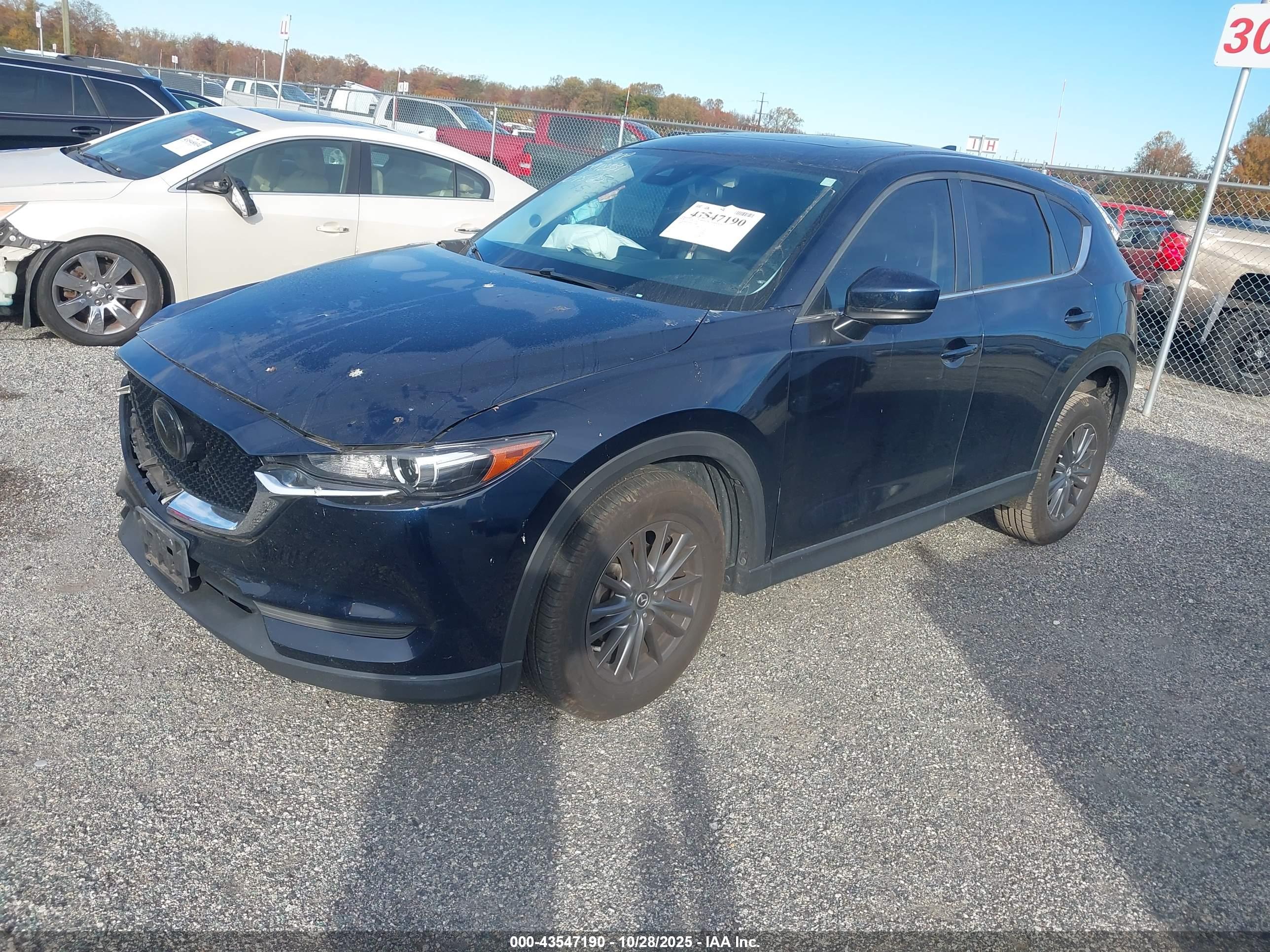 MAZDA CX-5 image 2