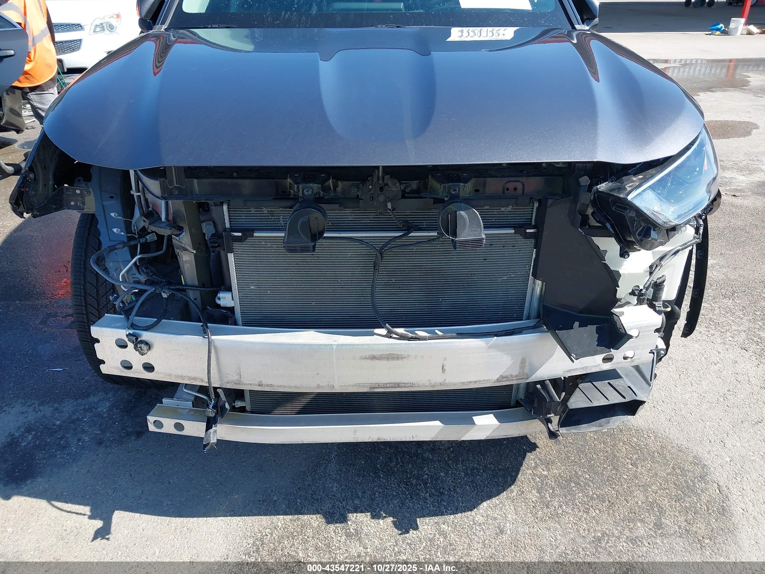 TOYOTA HIGHLANDER image 6