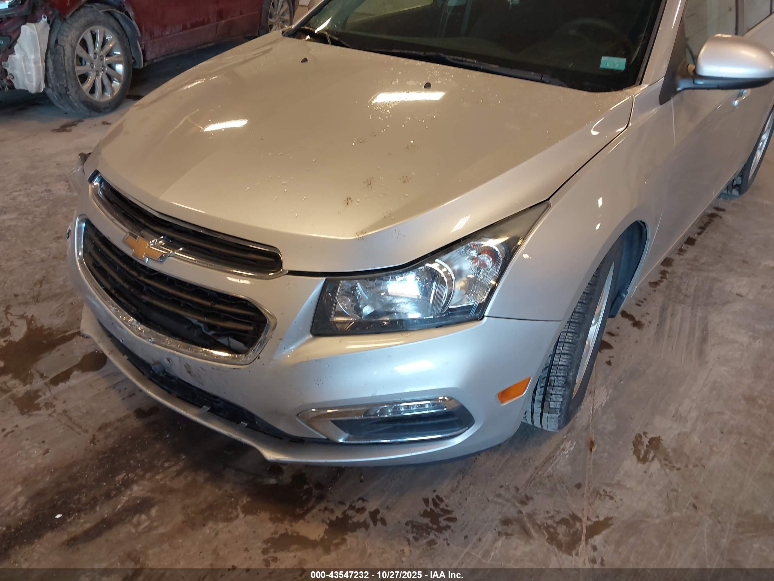CHEVROLET CRUZE image 6
