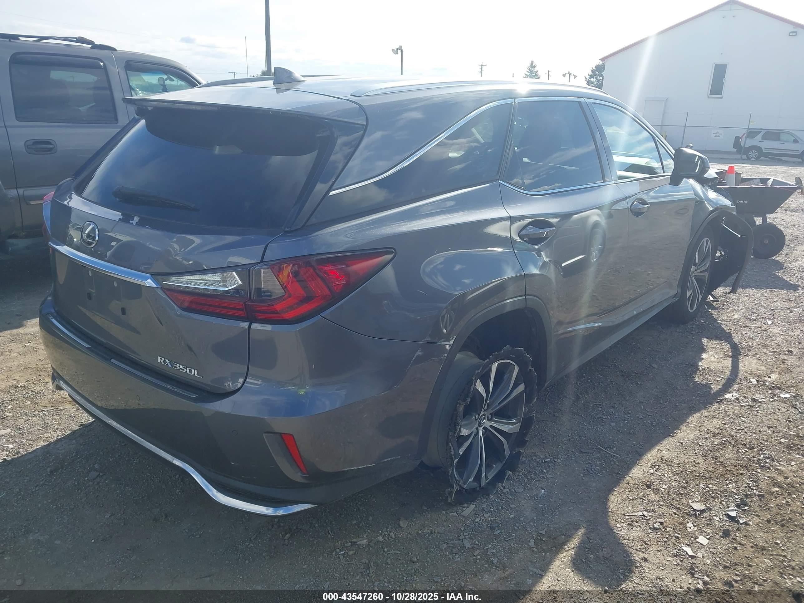 LEXUS RX image 4