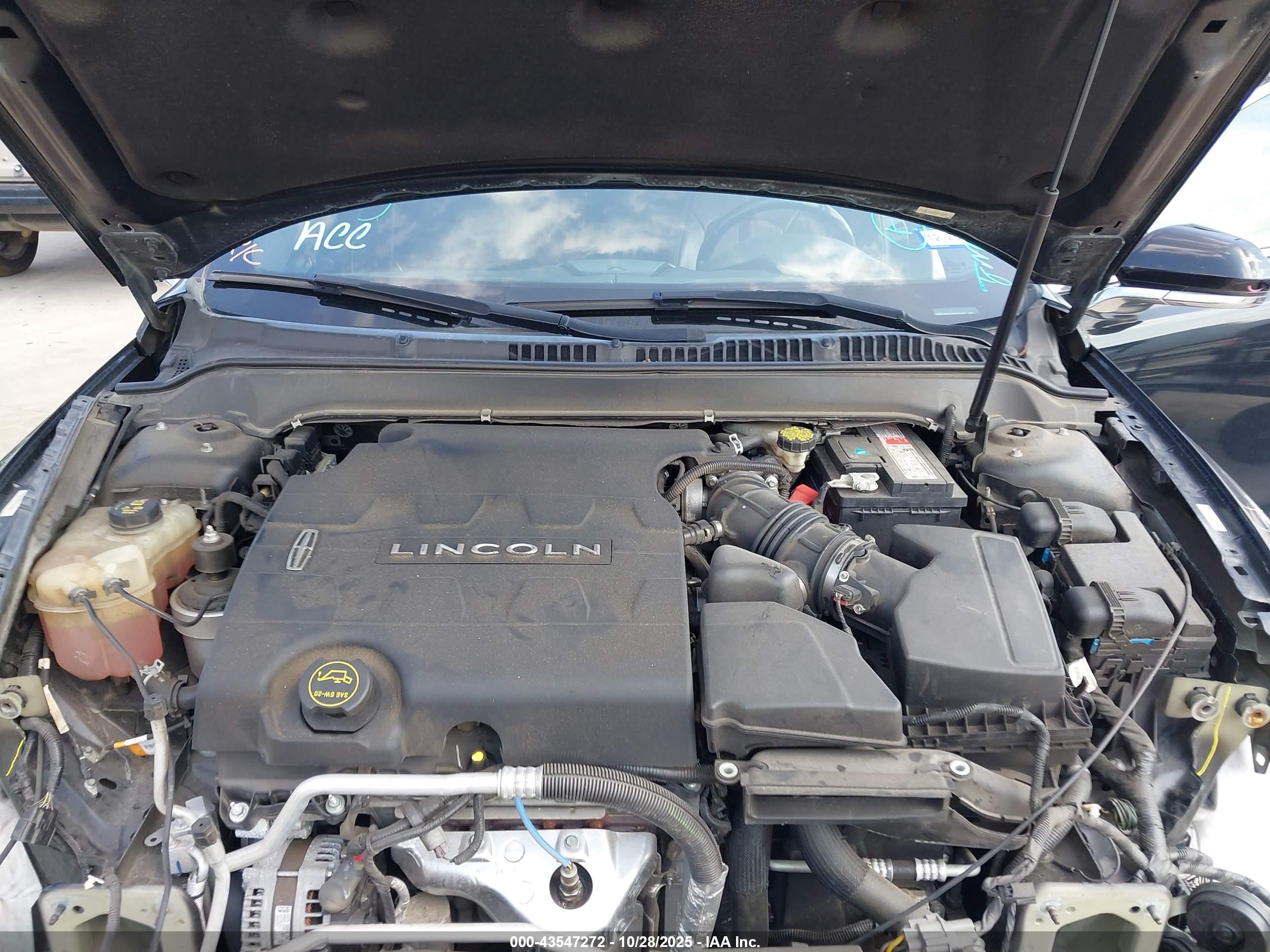 LINCOLN MKZ image 10