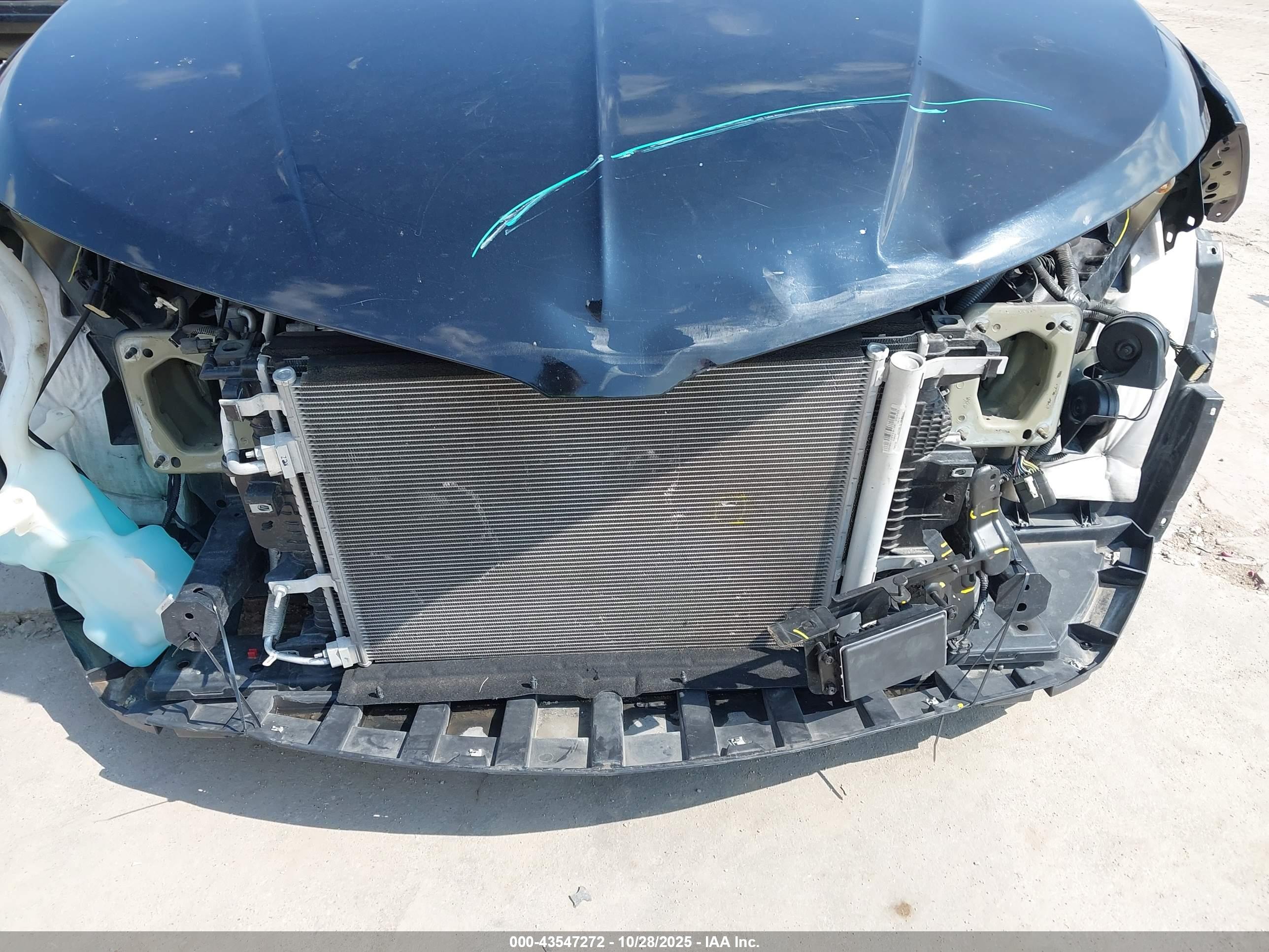 LINCOLN MKZ image 6