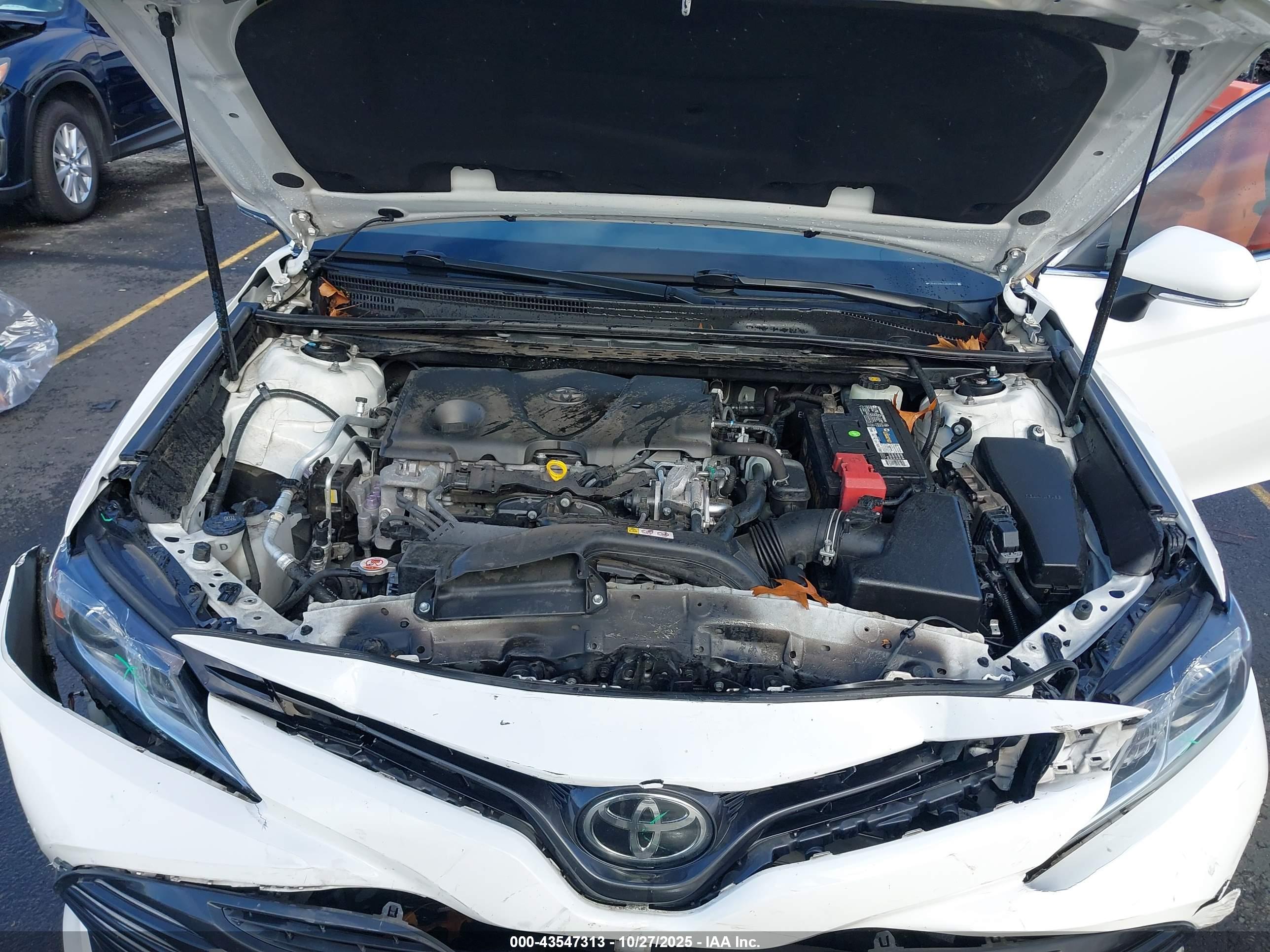 TOYOTA CAMRY image 10