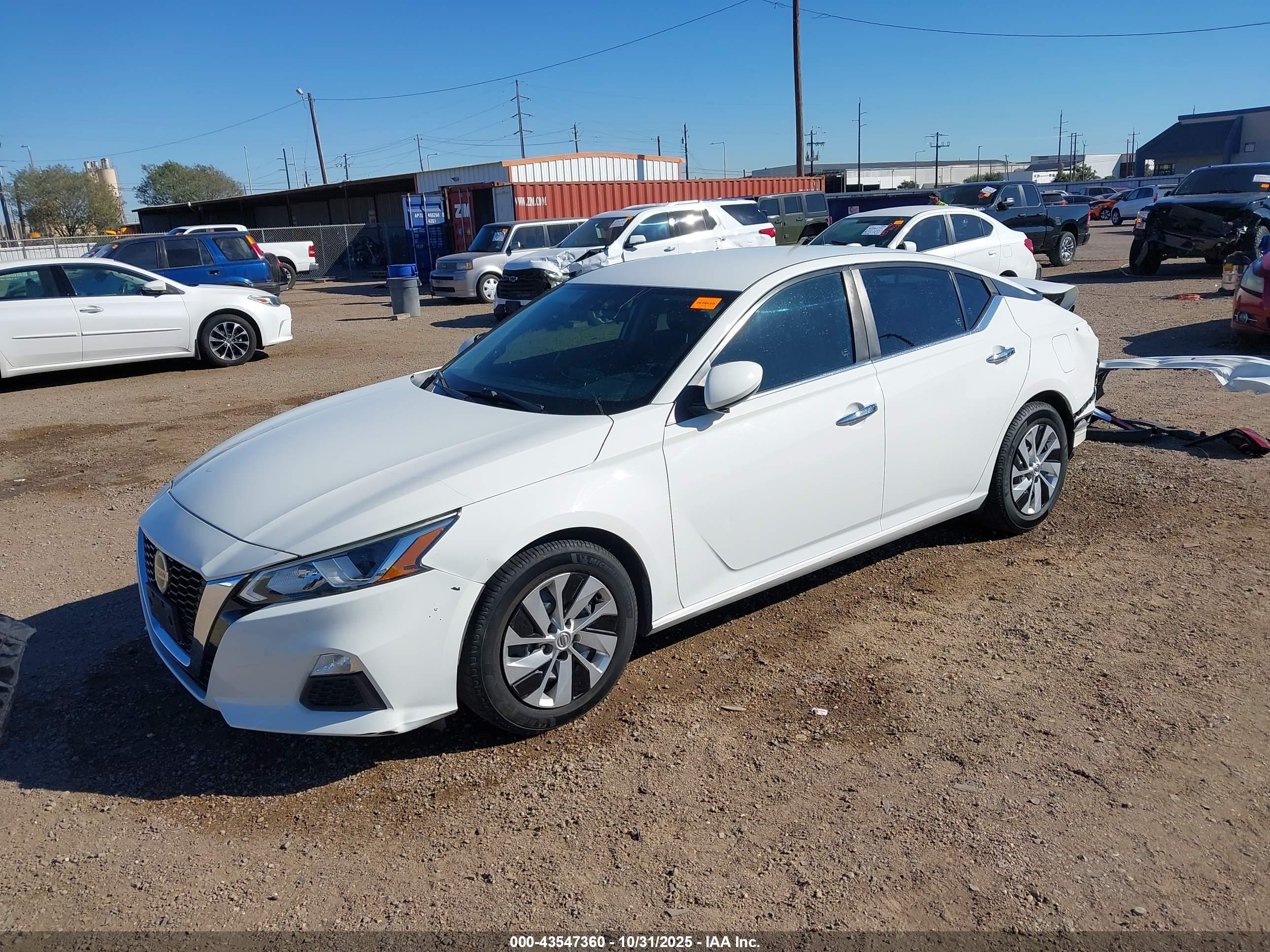 NISSAN ALTIMA image 2
