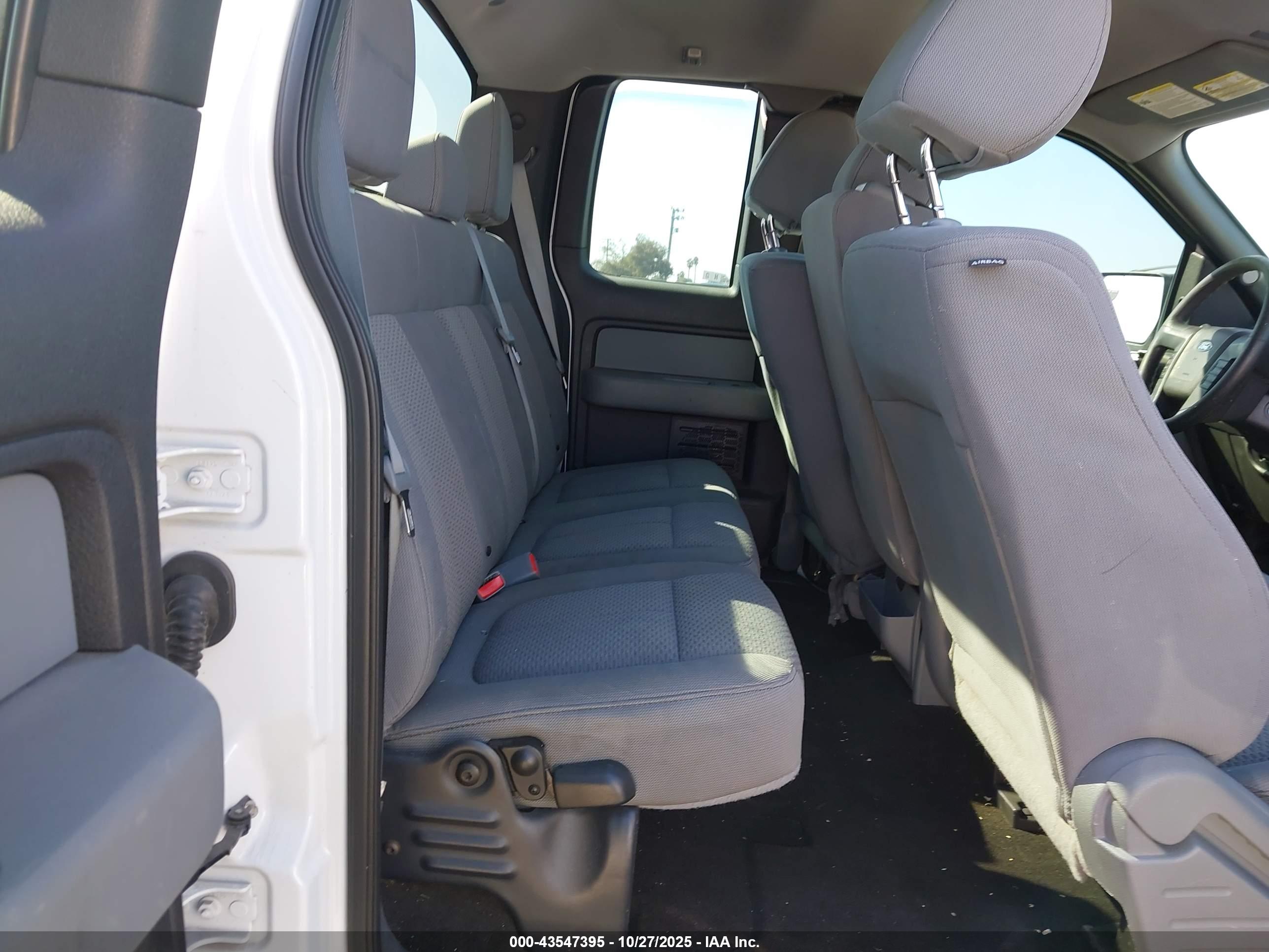 FORD F-150 image 8