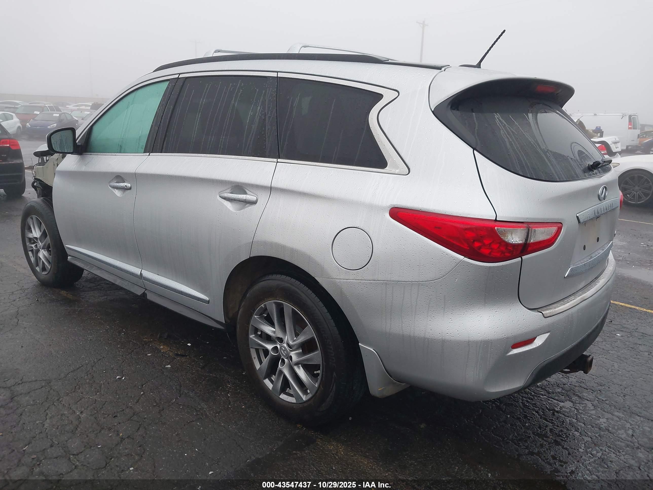 INFINITI QX60 image 3