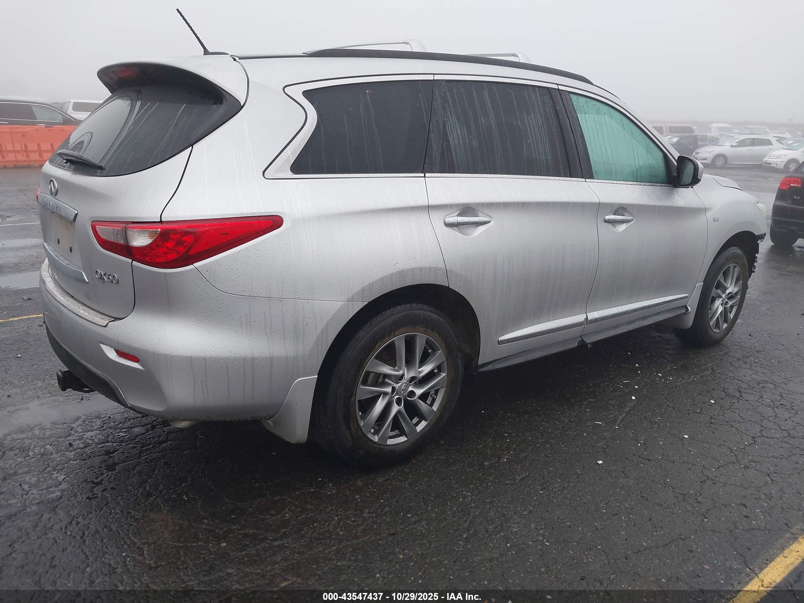 INFINITI QX60 image 4