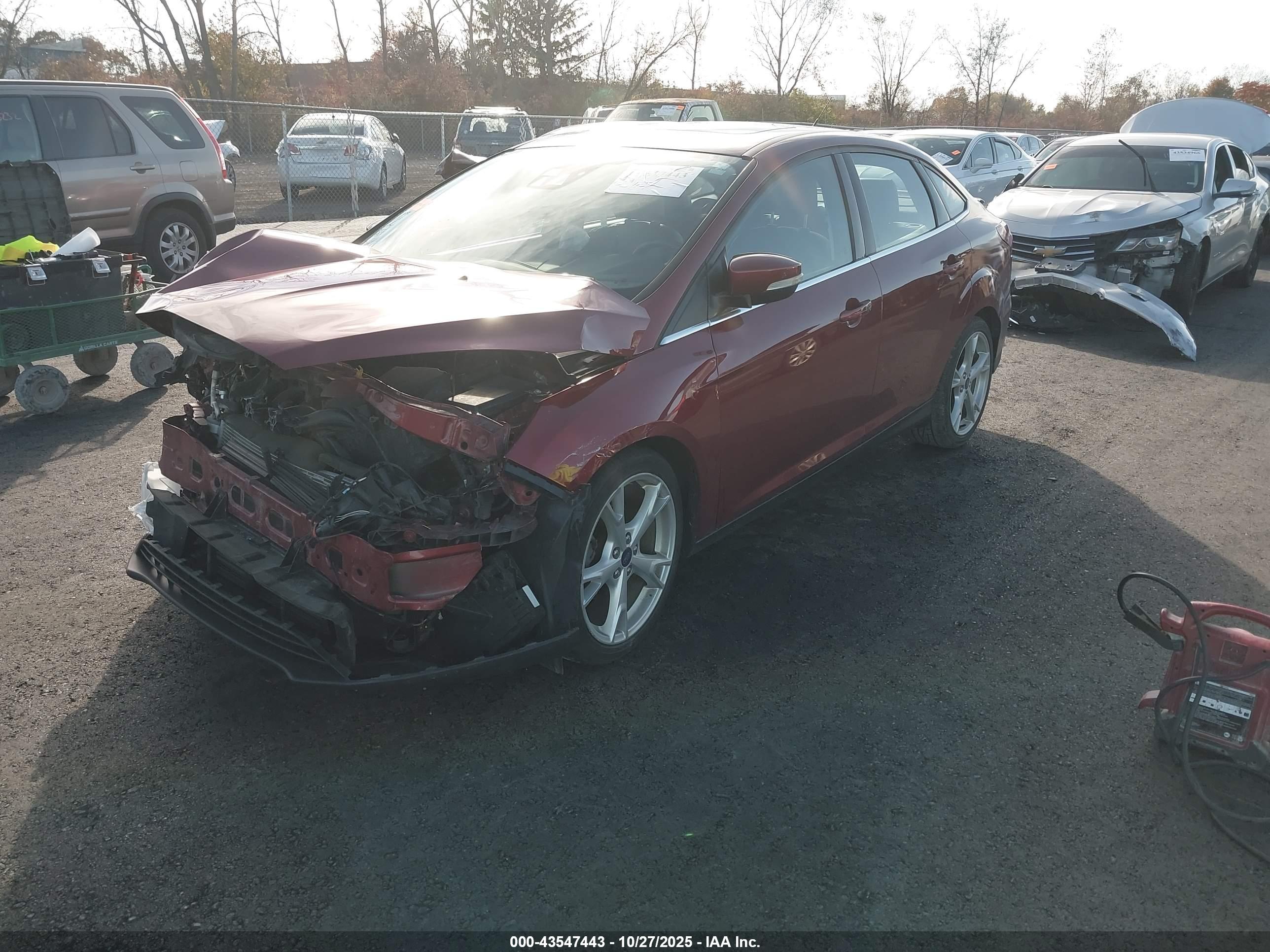 FORD FOCUS image 2